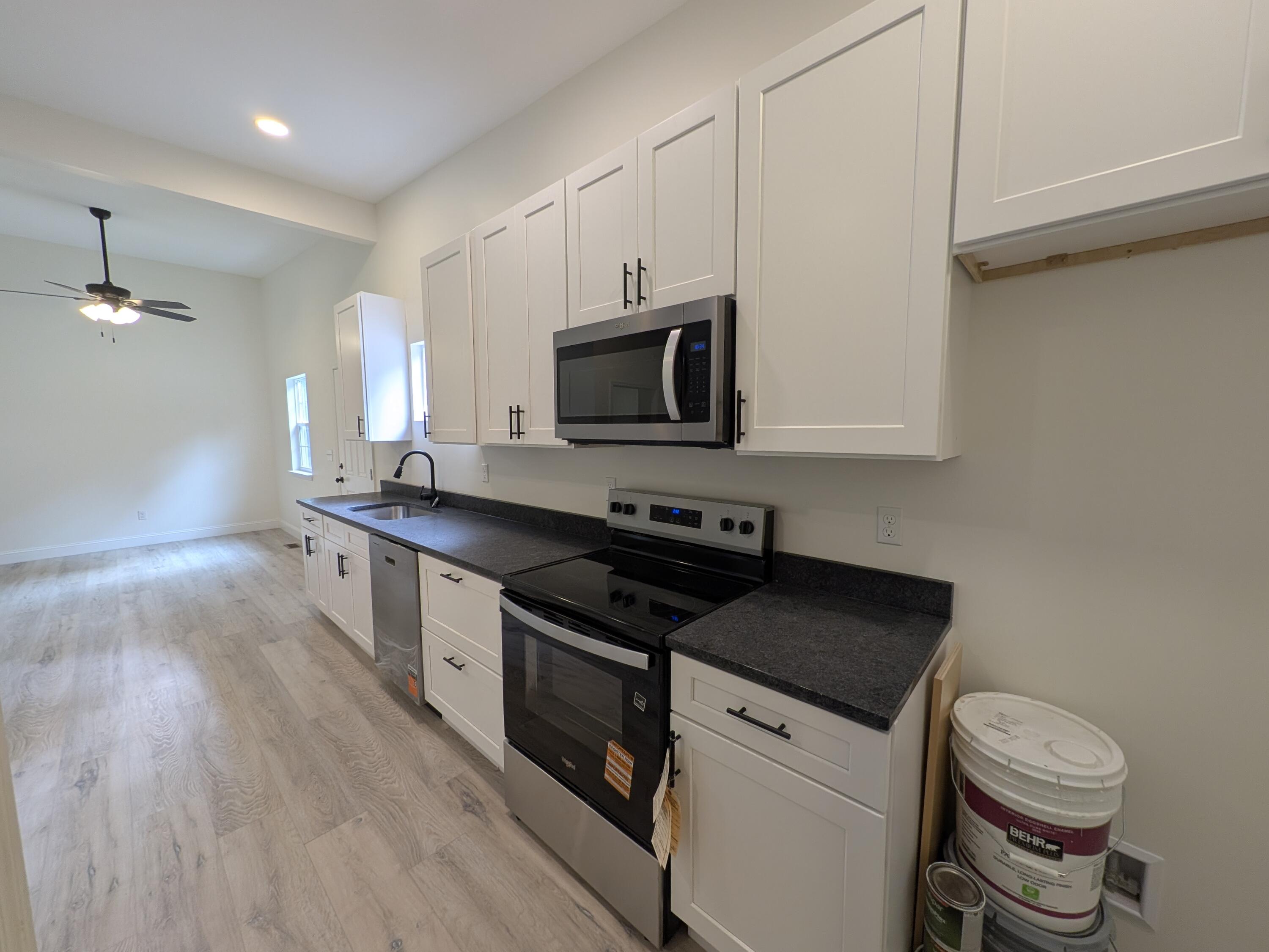 7721 Harper Road Property Photo 3