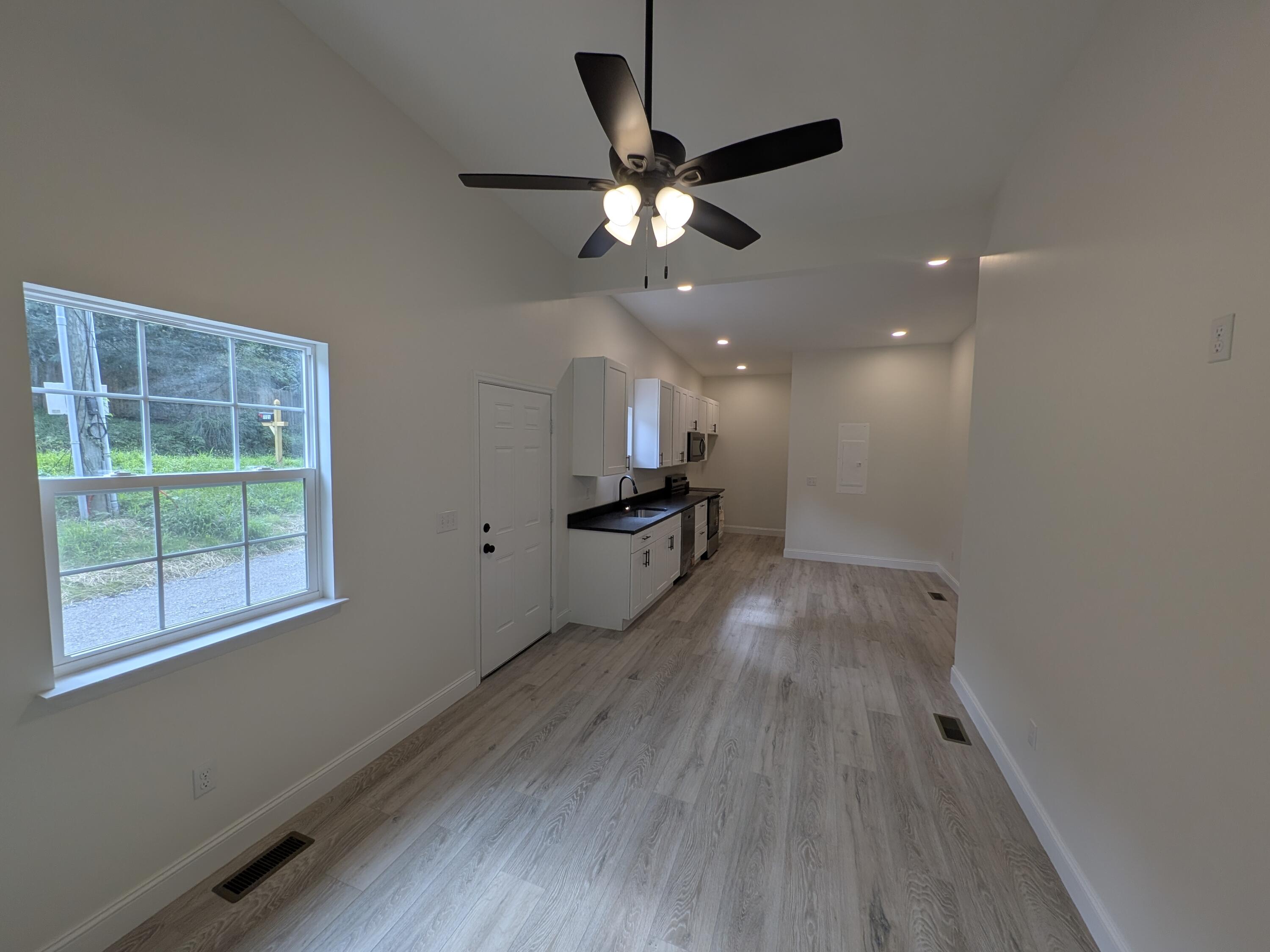 7721 Harper Road Property Photo 5