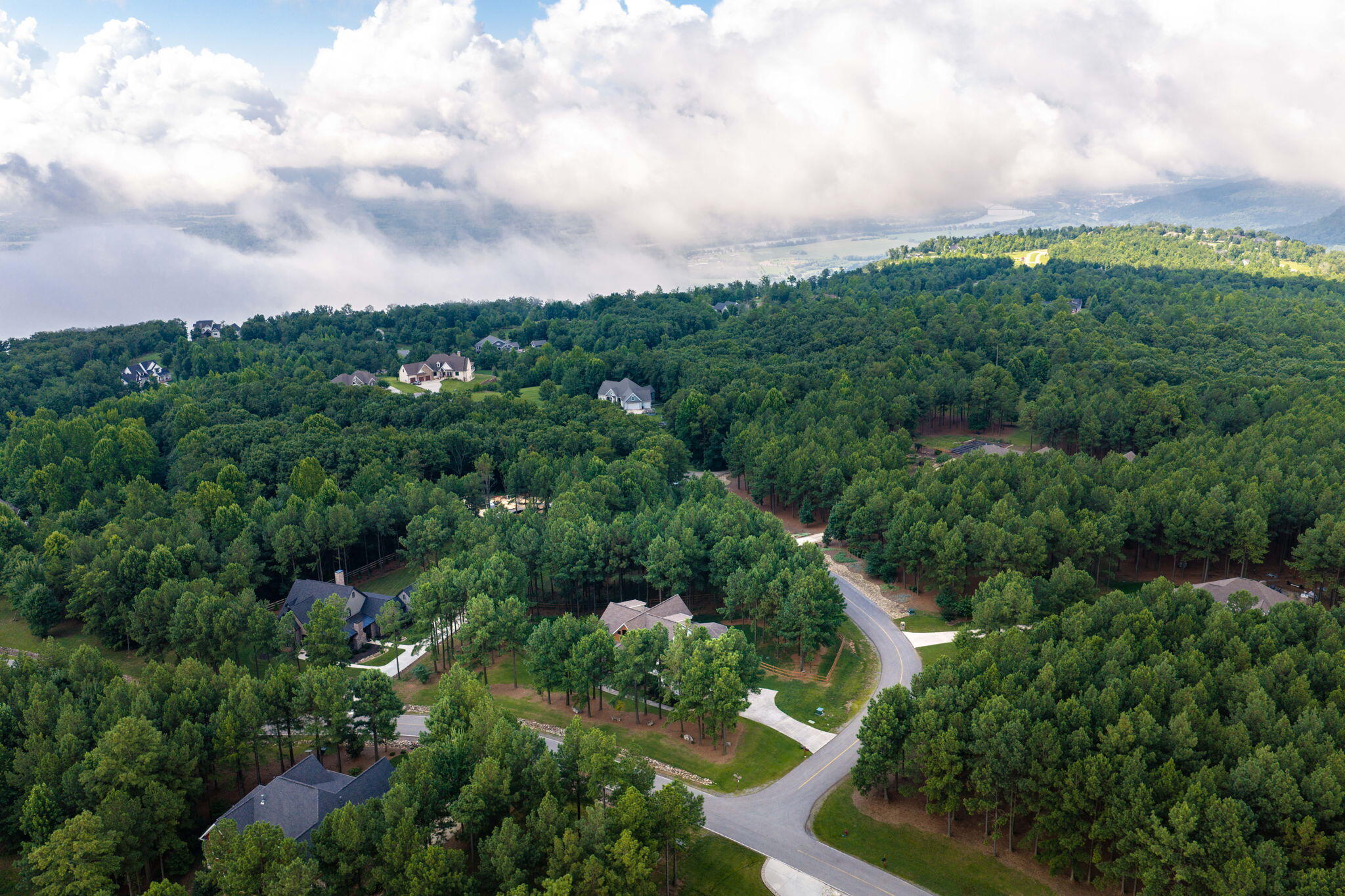 365 Lookout View Drive Property Photo 70