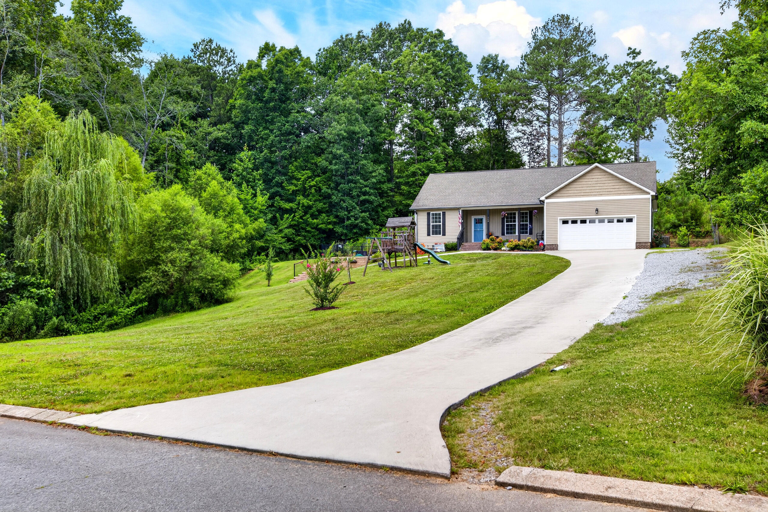 148 Chetola Drive Ne Property Photo 1