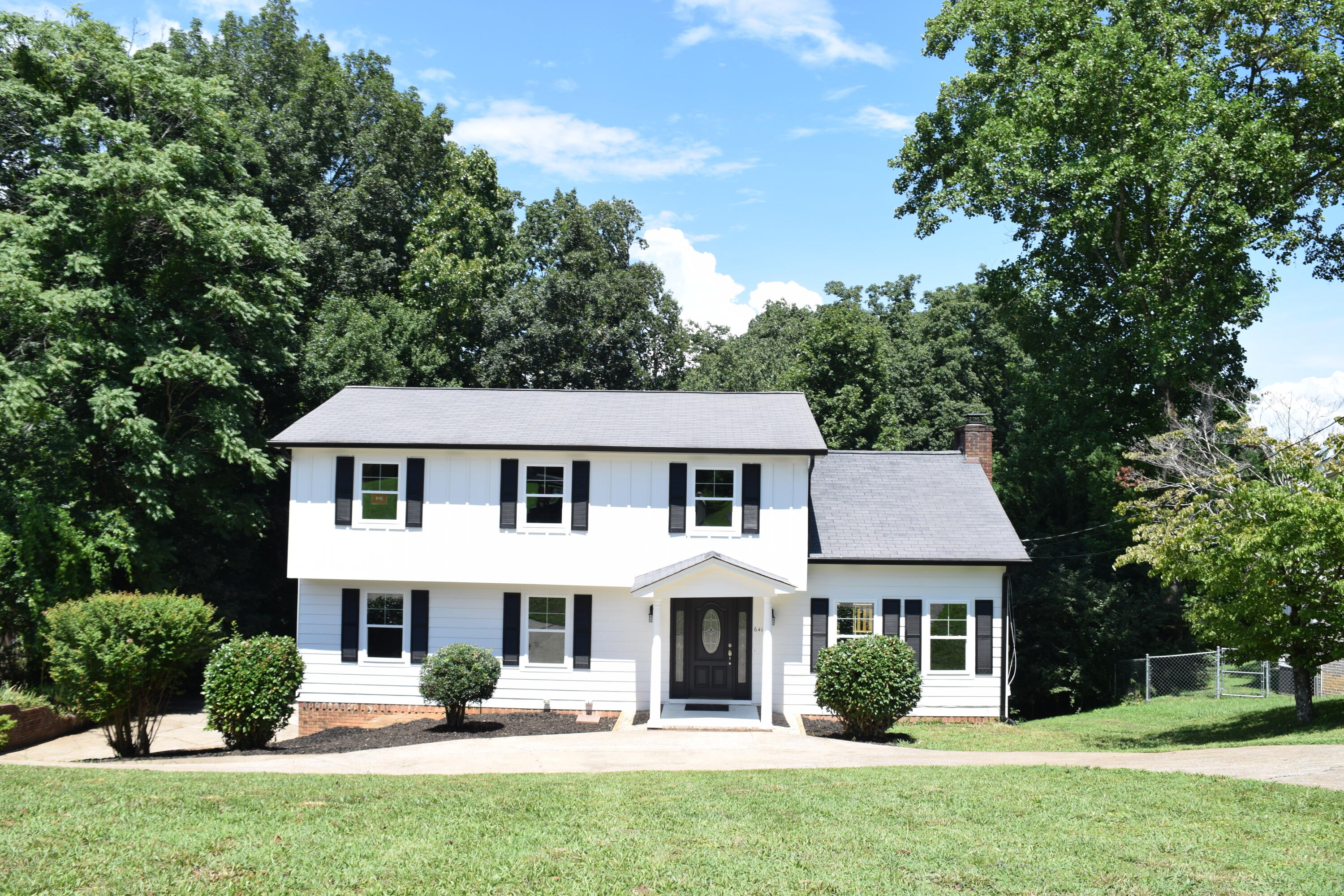6418 Ridge Lake Road Property Photo 1