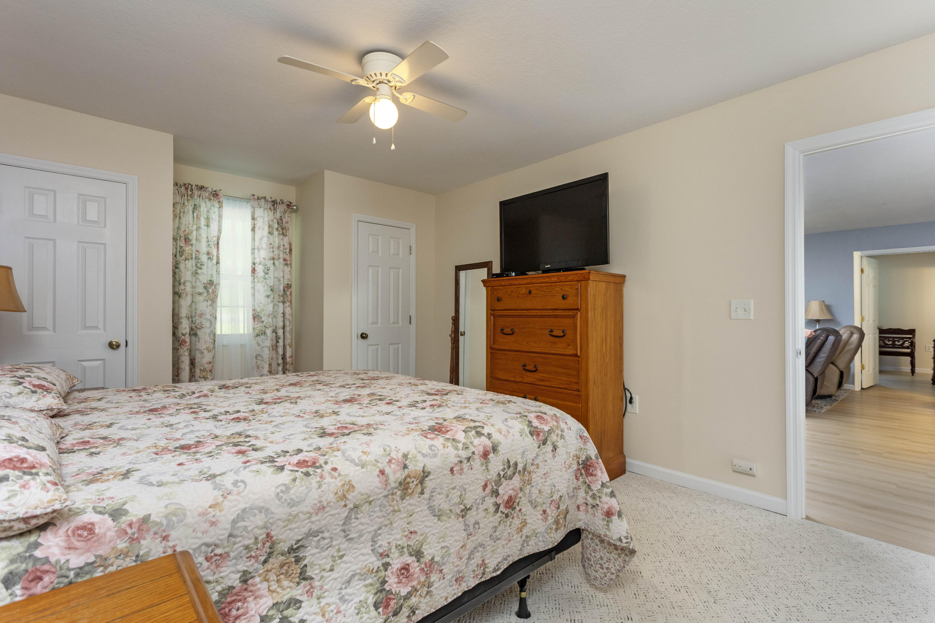 8664 Old Dixie Highway Property Photo 12
