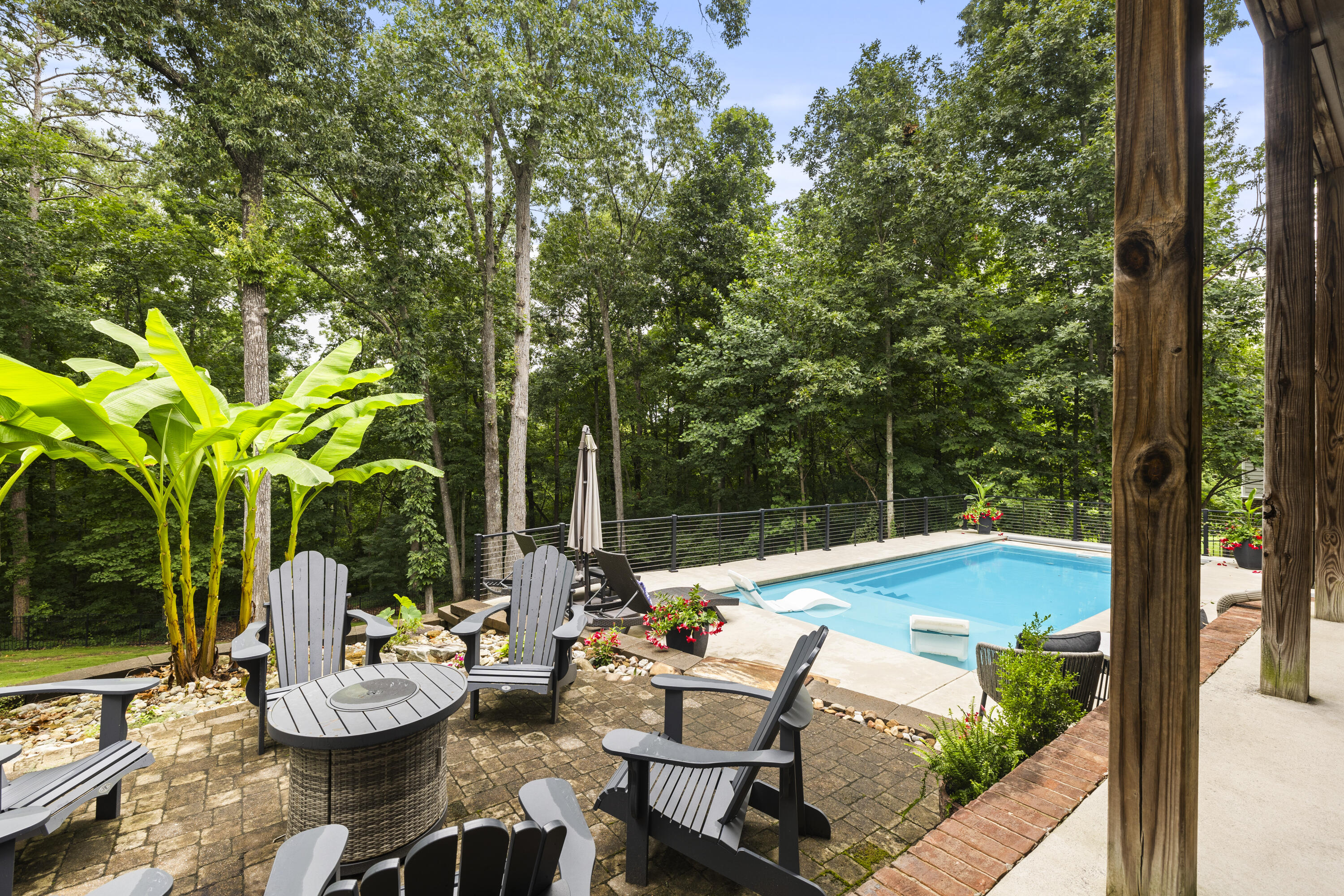 175 Grandview Point Property Photo 4
