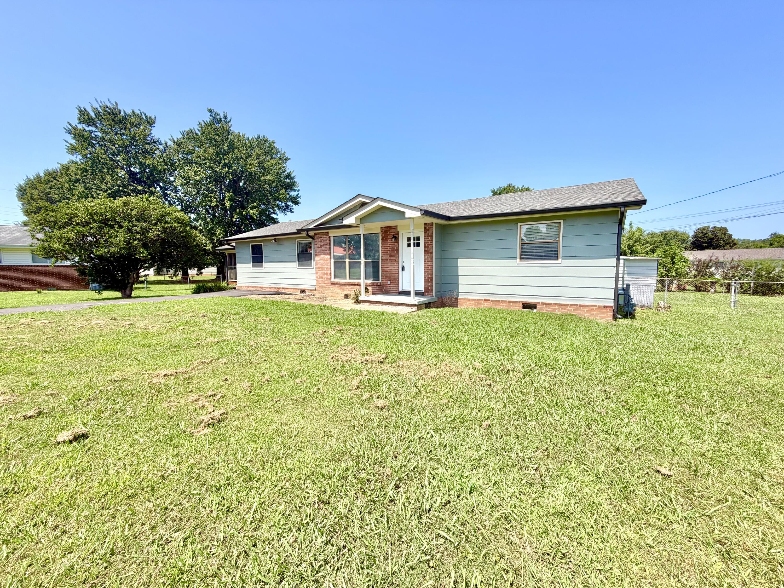 41 Rosemart Circle Property Photo 4