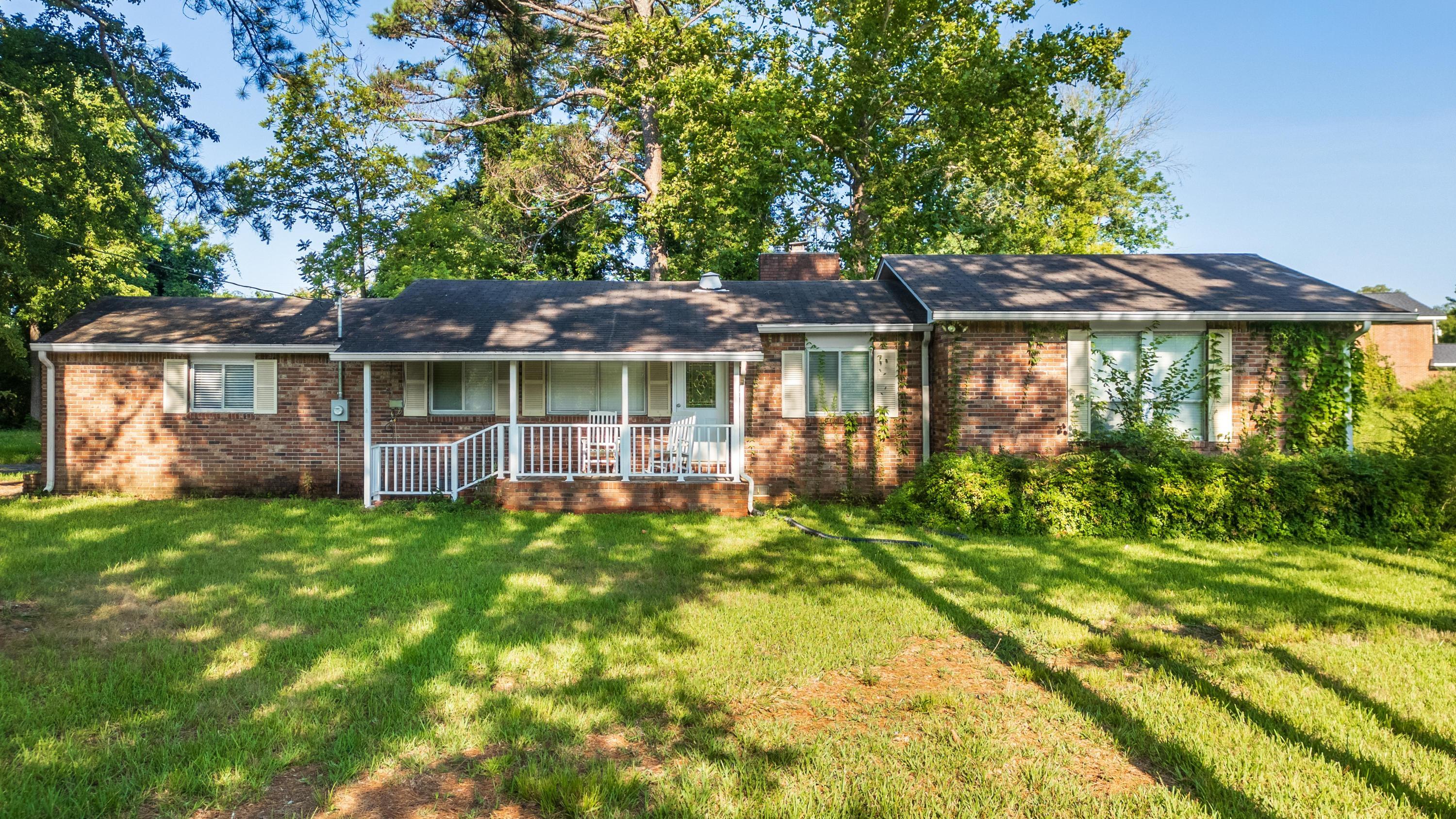 308 Beaver Road Property Photo 1