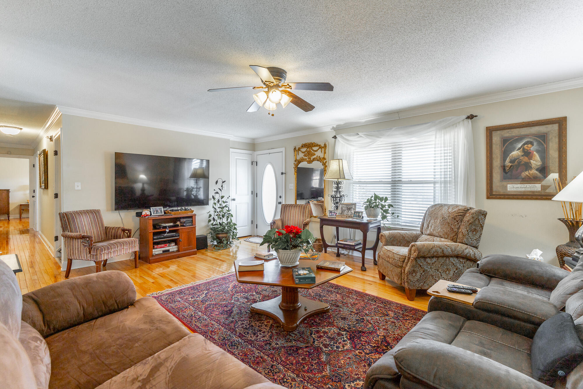 10245 Snow Hill Road Property Photo 4