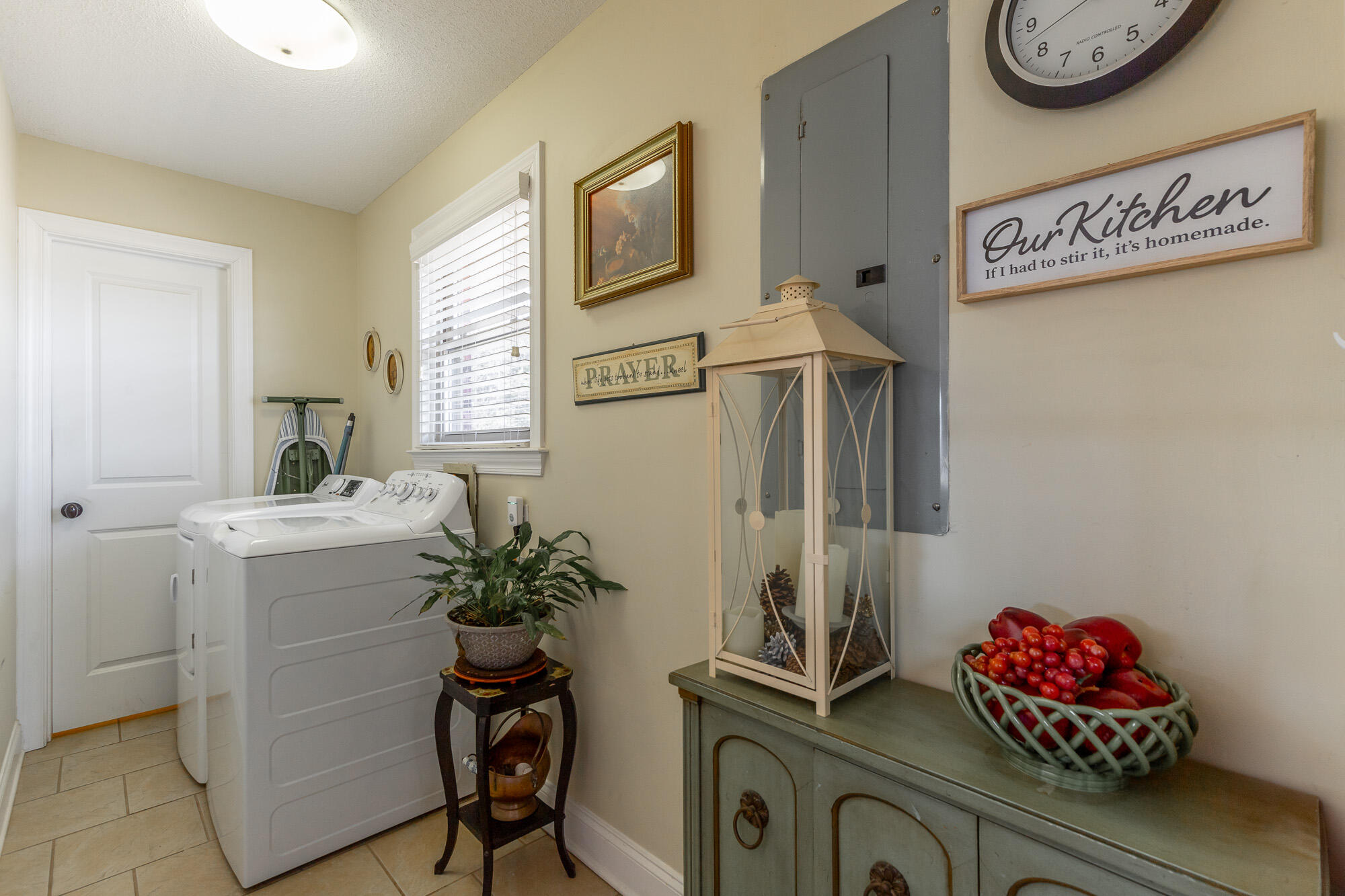 10245 Snow Hill Road Property Photo 11