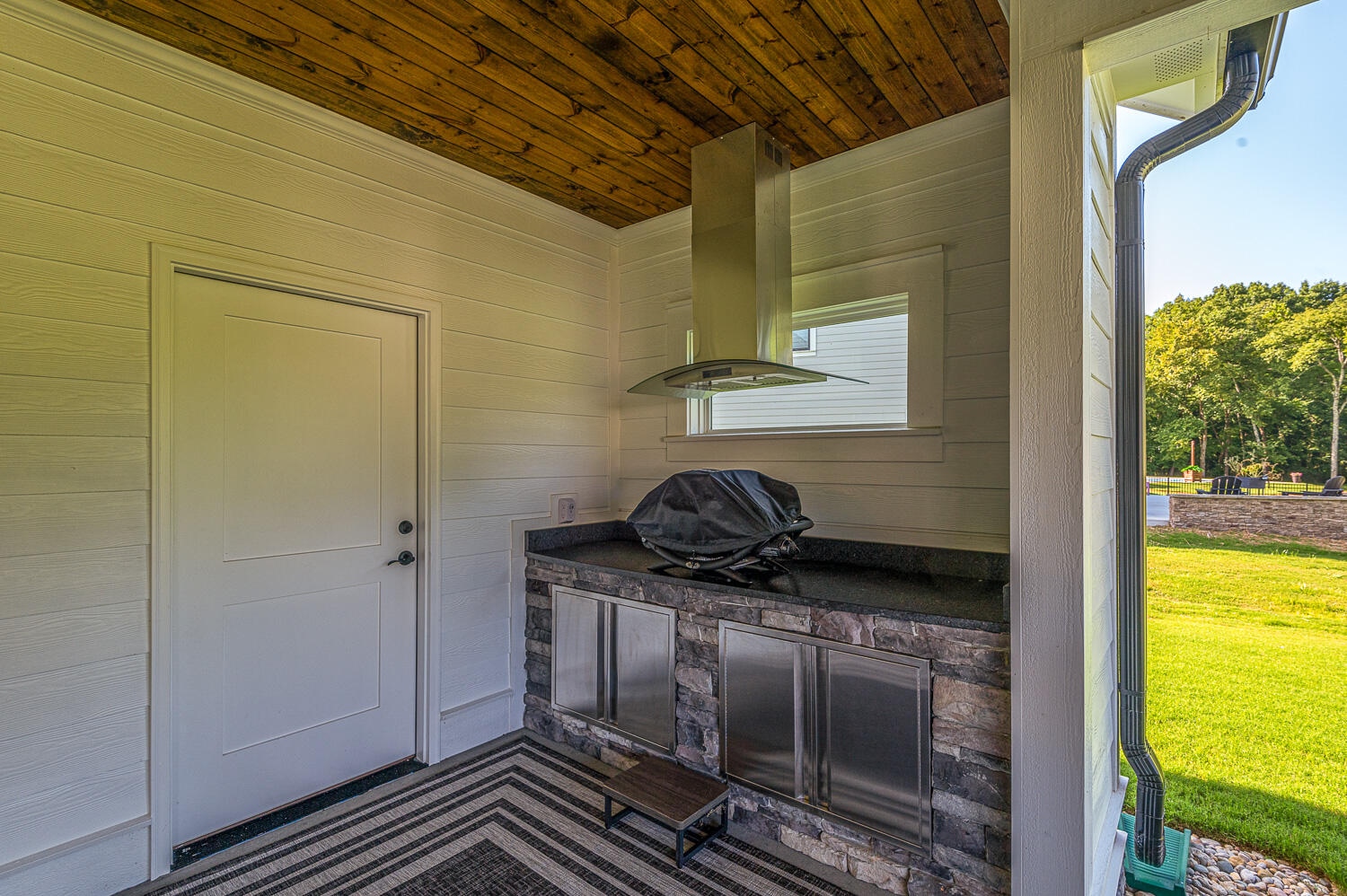 8289 Blackrock Drive Property Photo 31