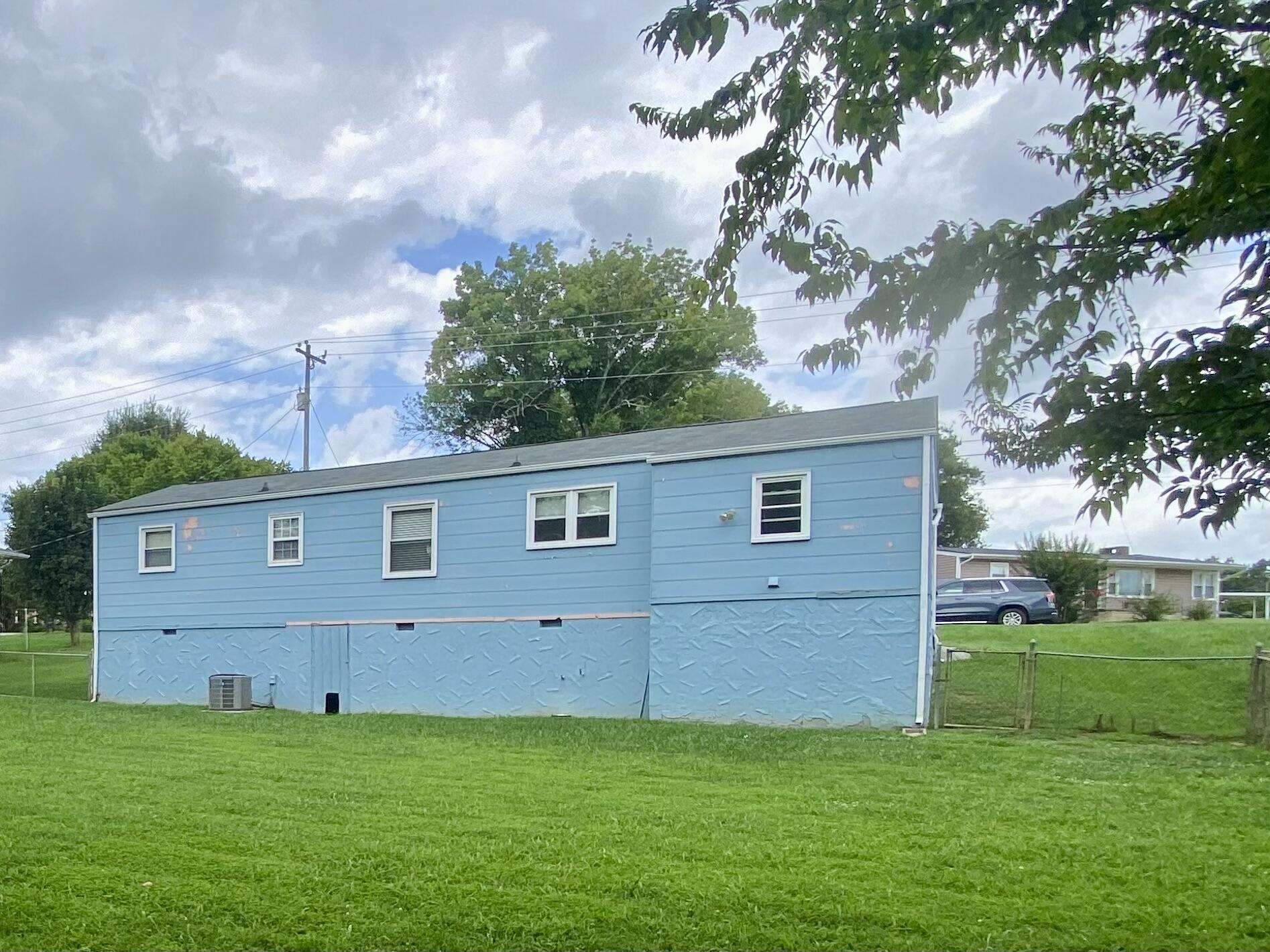 120 Howard Drive Property Photo 3