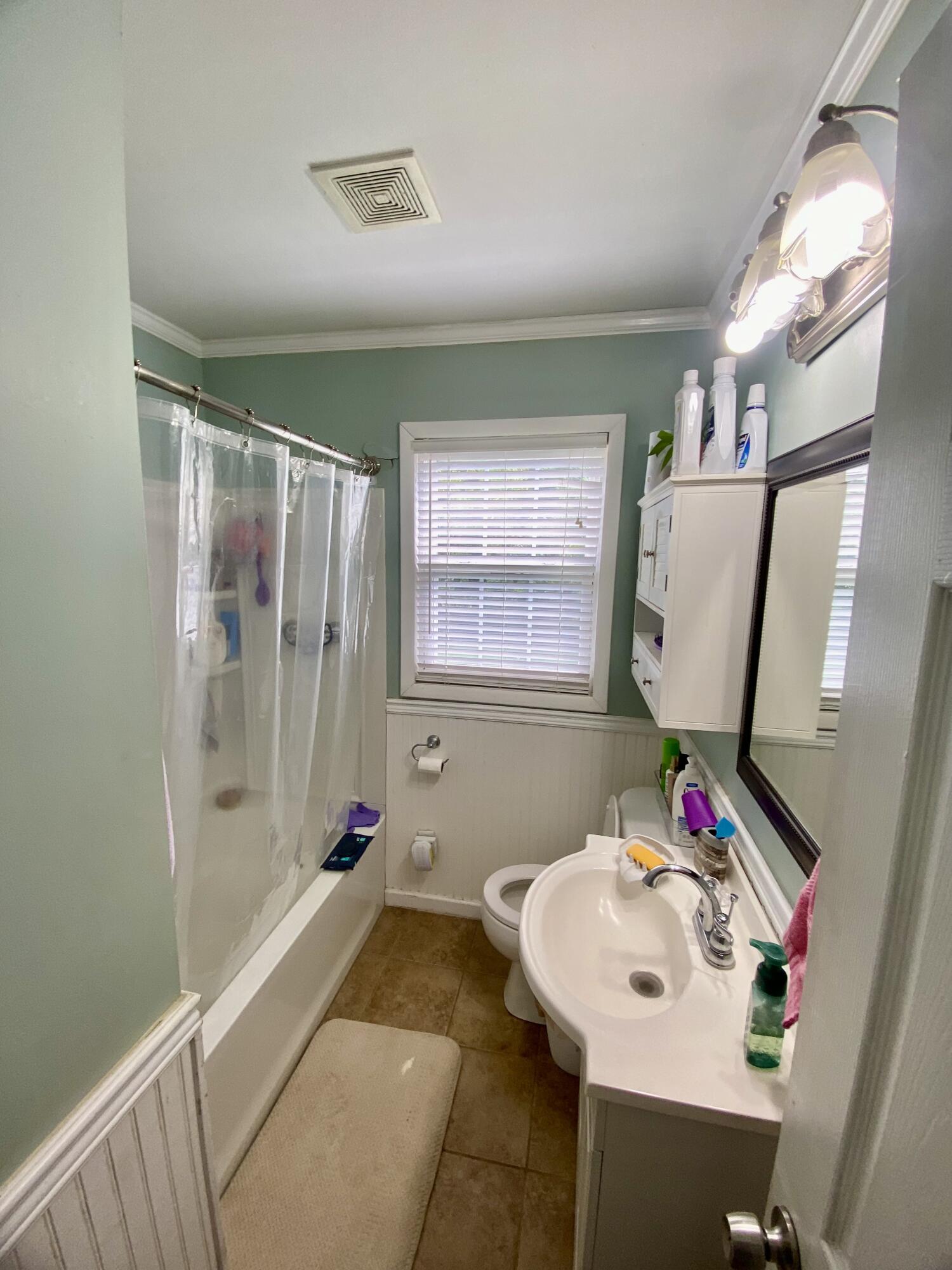 120 Howard Drive Property Photo 10