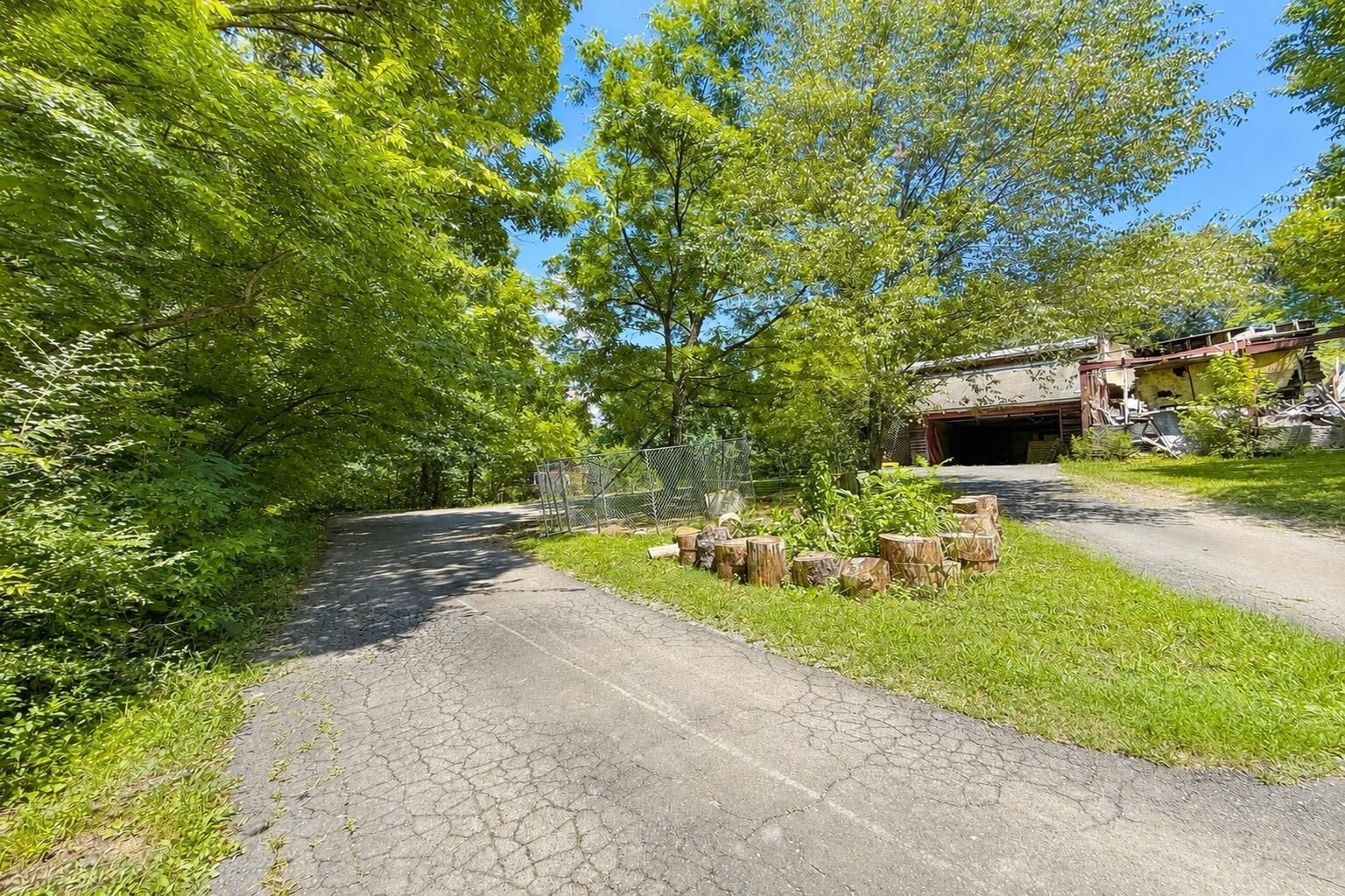123 Mary Lane Property Photo 1