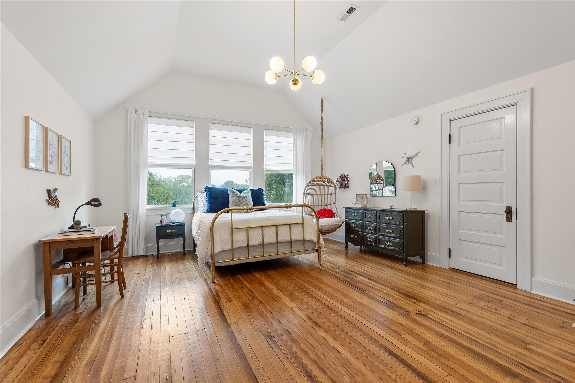 1612 Kirby Avenue Property Photo 27