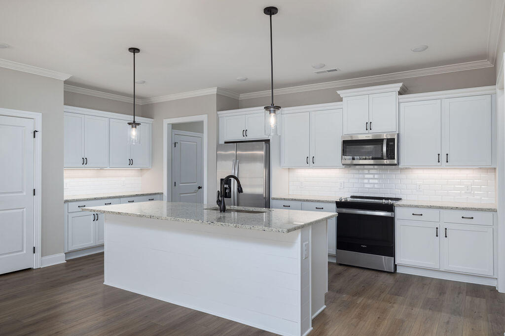 6039 Ridgesong Way Property Photo 13