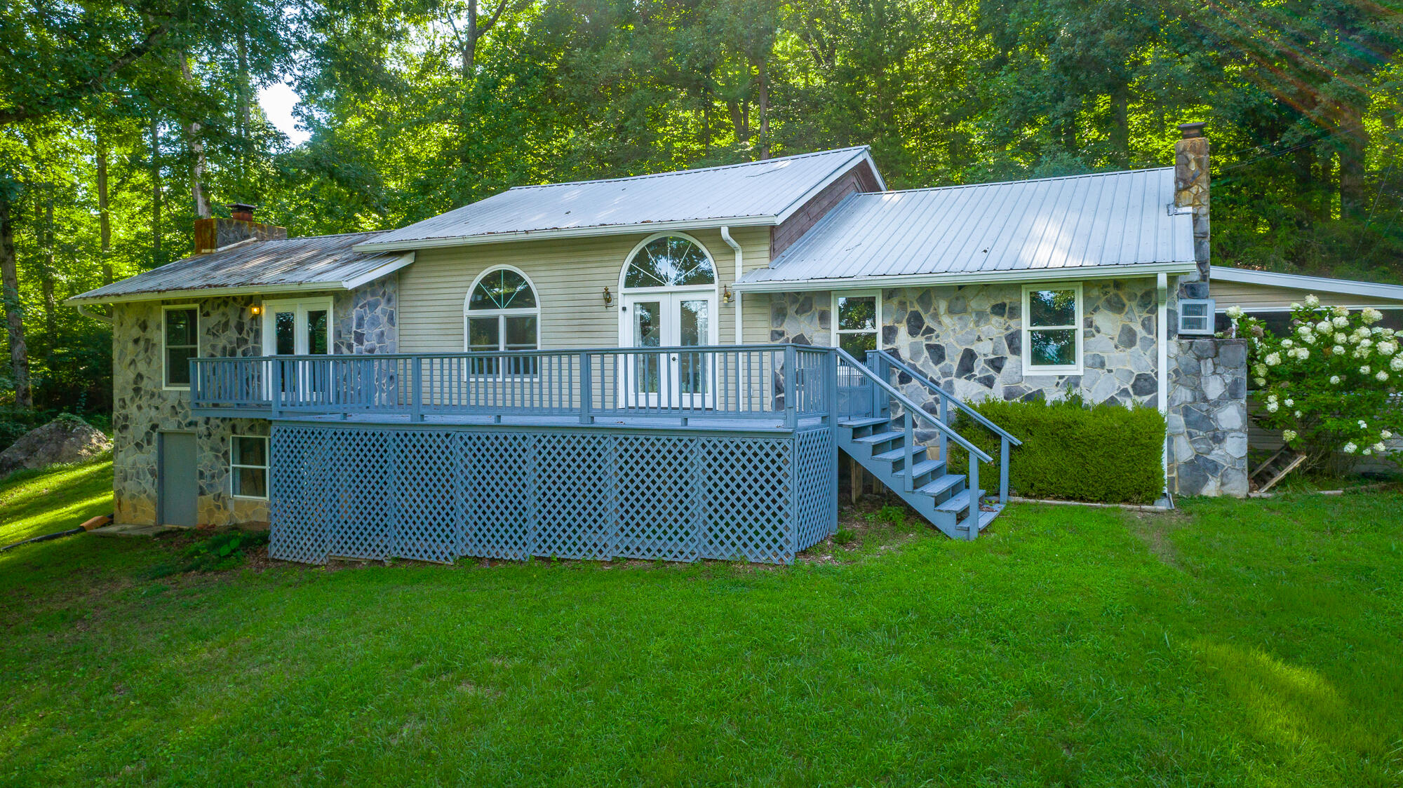 93 Bell Summers Road Property Photo 1