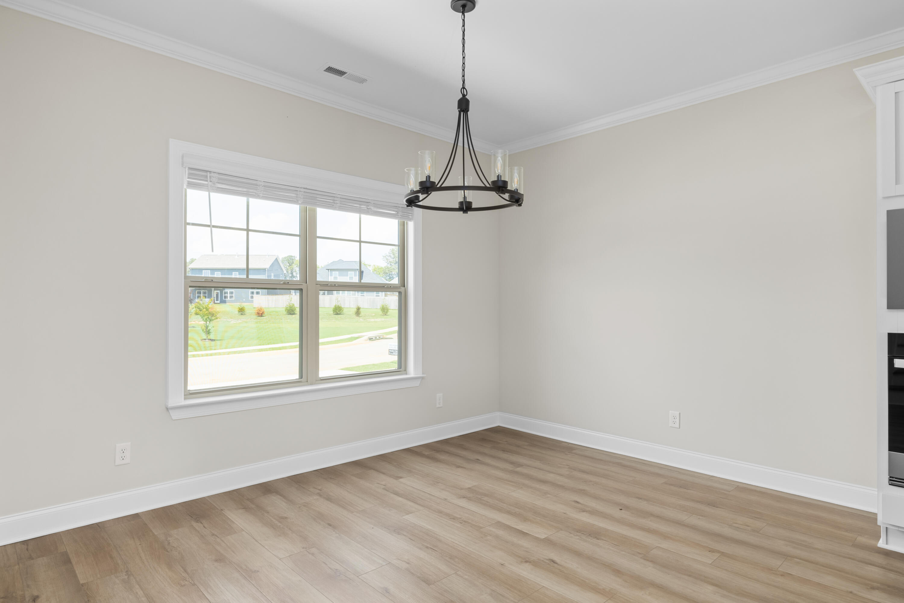 6040 Ridgesong Way Property Photo 9