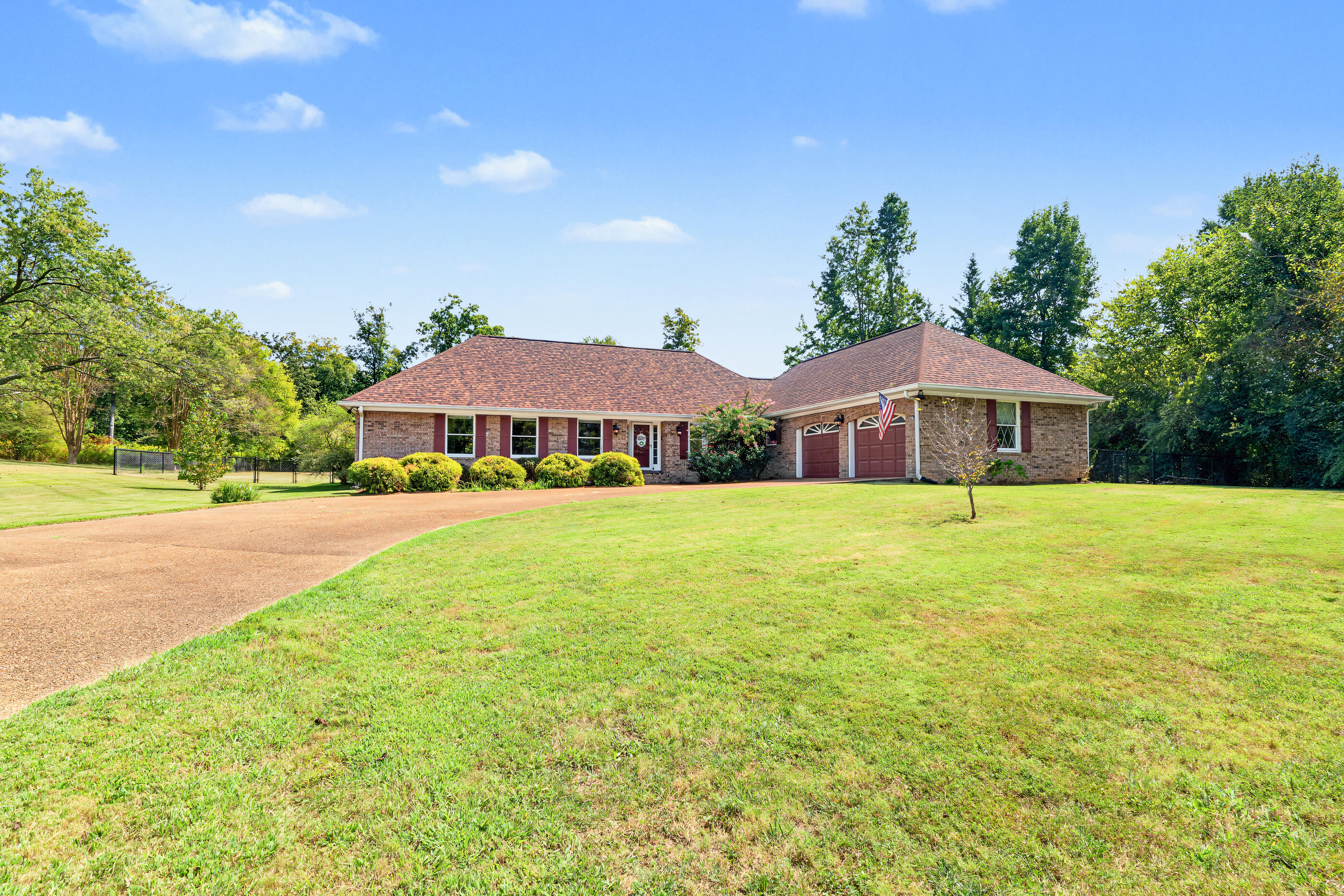 308 Pheasant Drive Property Photo 2
