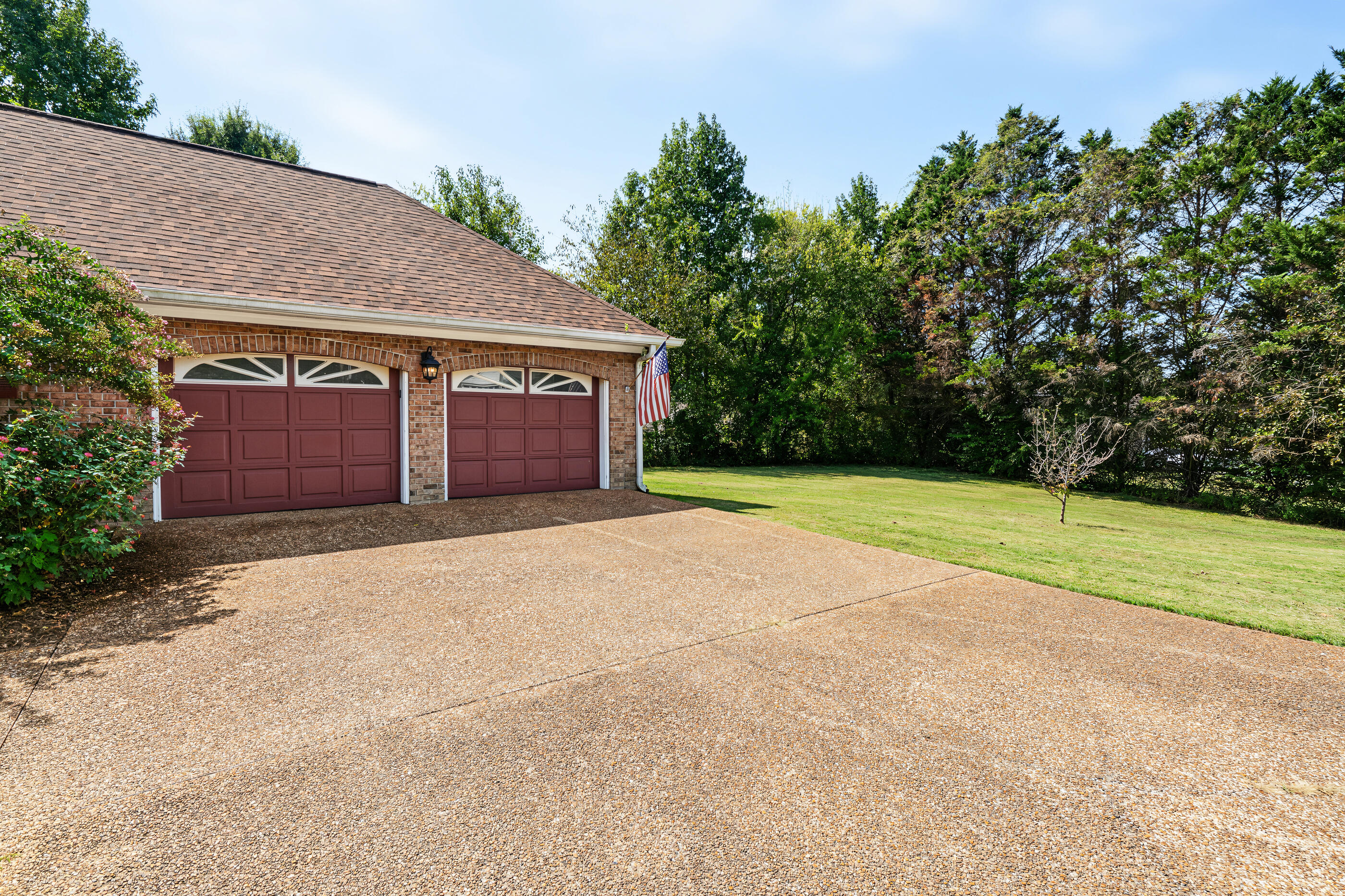308 Pheasant Drive Property Photo 9