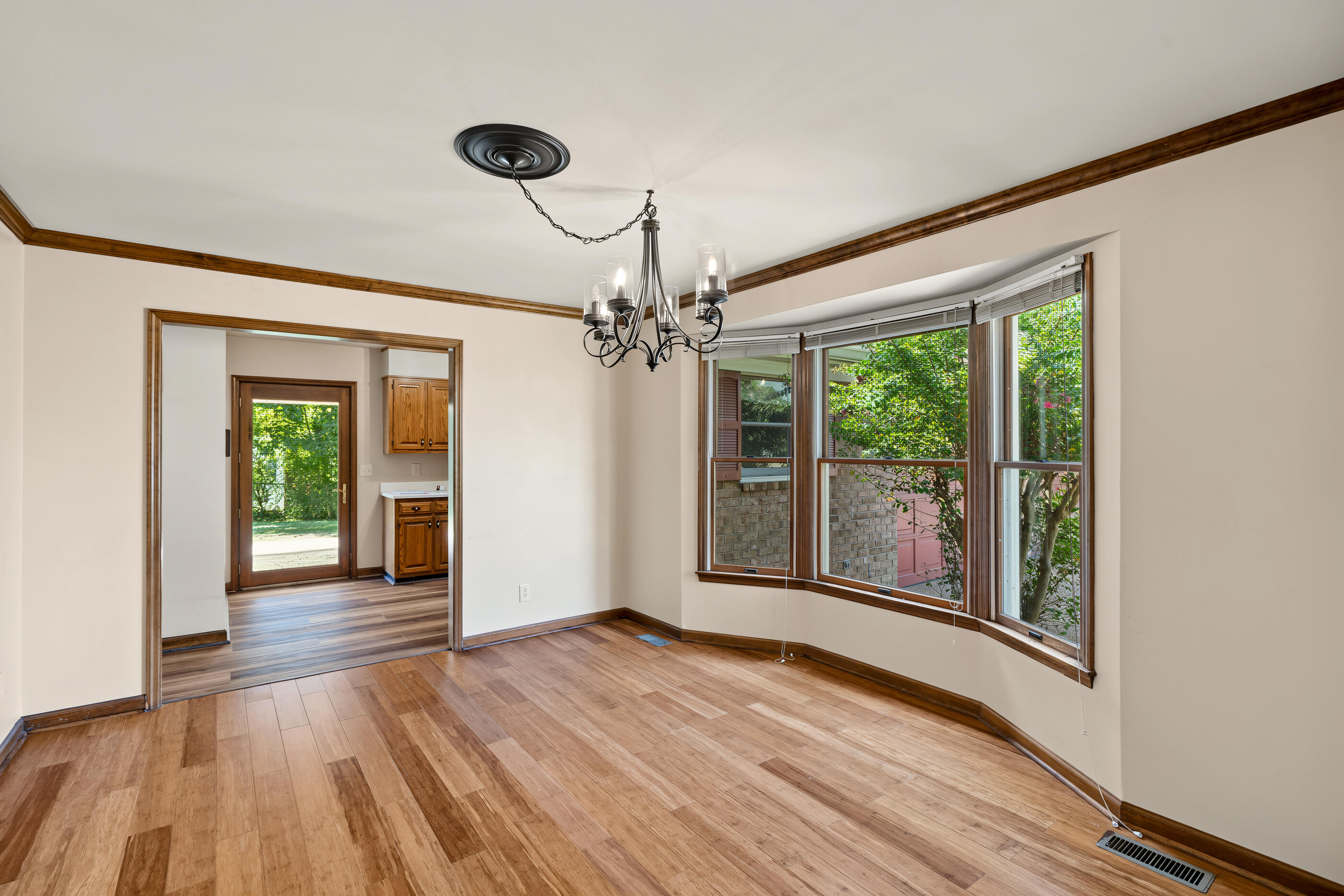 308 Pheasant Drive Property Photo 13