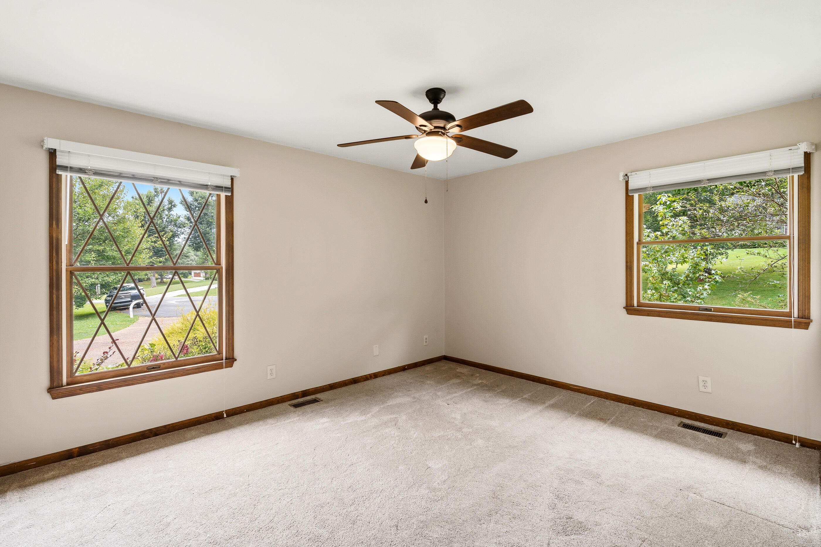 308 Pheasant Drive Property Photo 27
