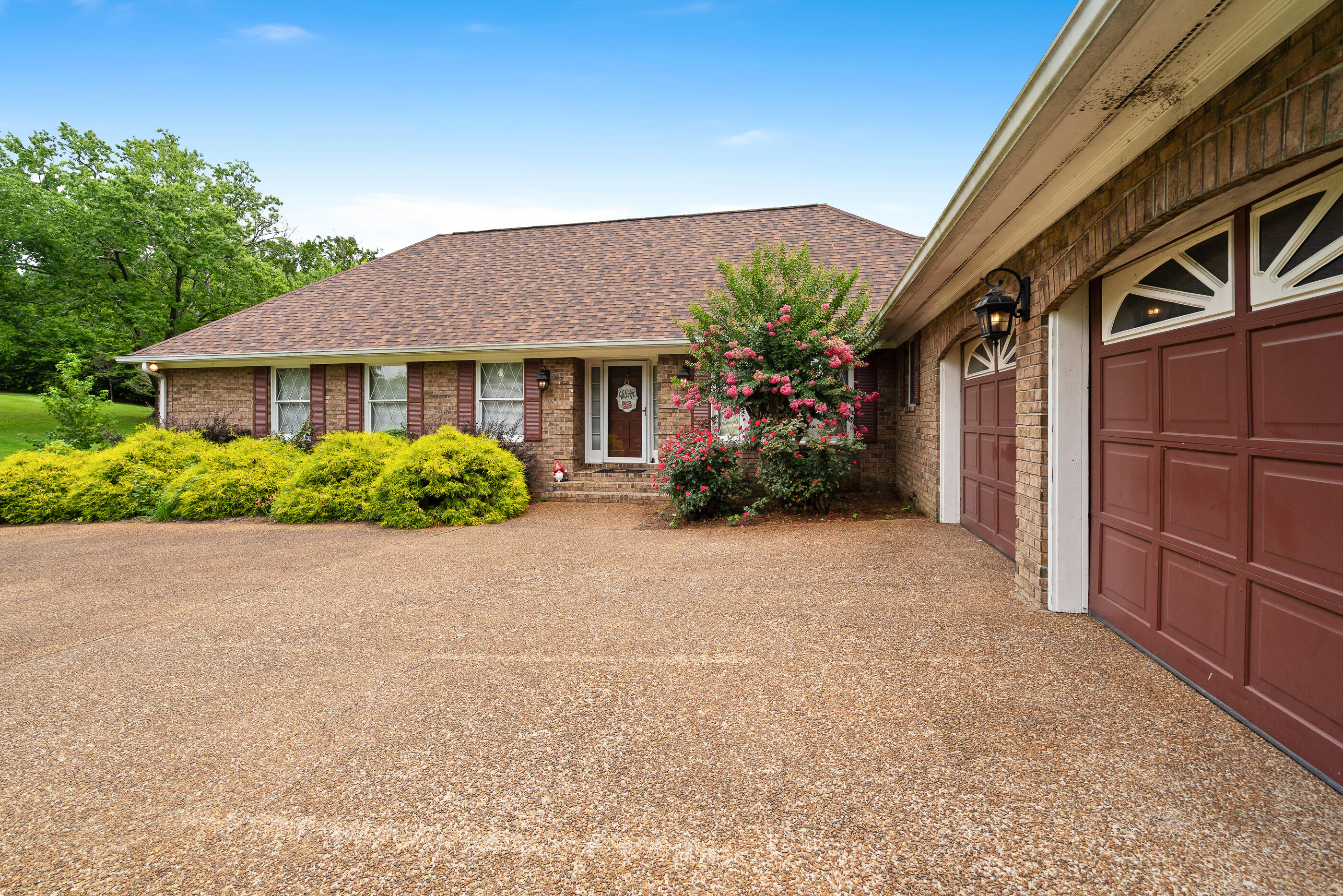 308 Pheasant Drive Property Photo 44