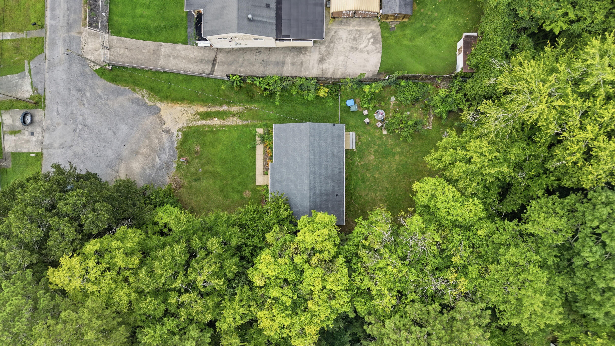 1209 Jarvis Avenue Property Photo 28
