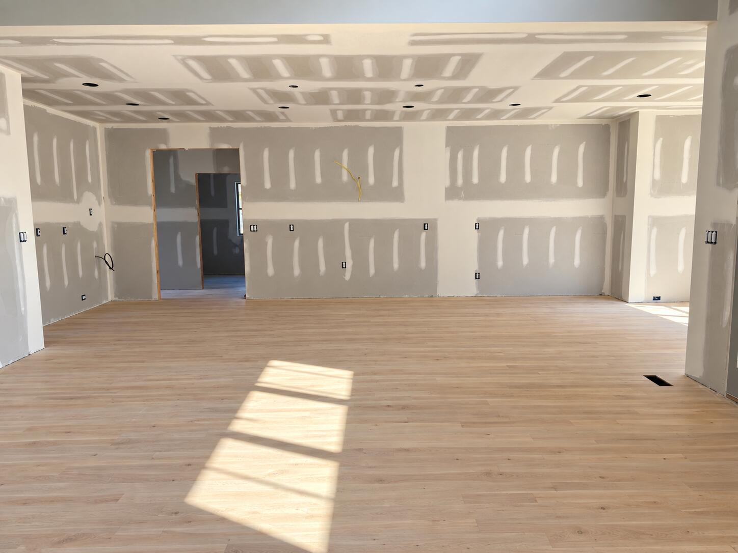 1724 Ritz Way Property Photo 10