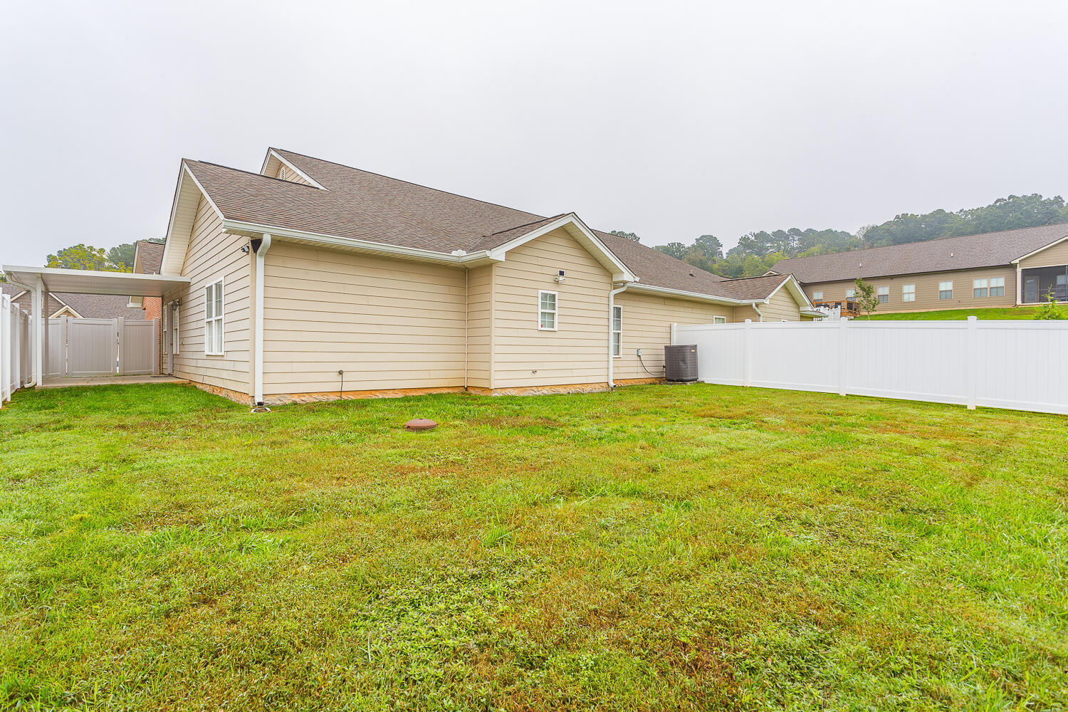 6360 Laramie Circle Property Photo 6