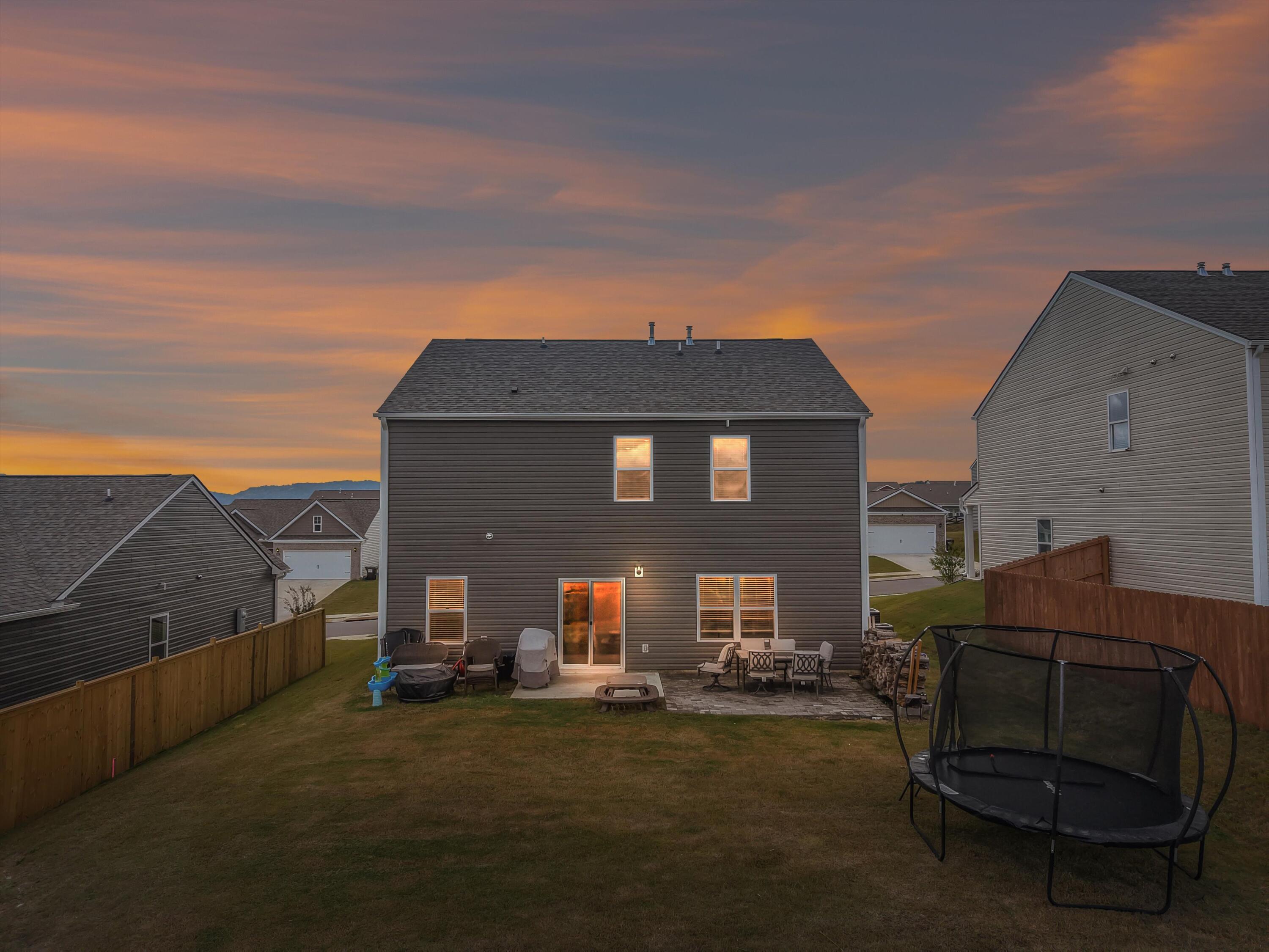 8535 Raspberry Way Property Photo 6