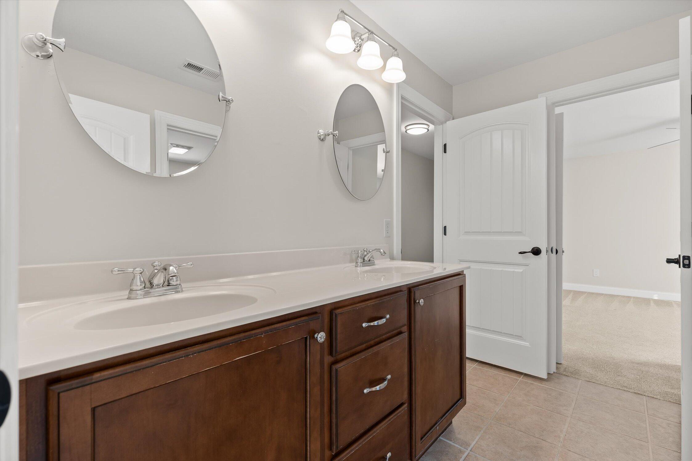 8604 Observation Lane Property Photo 32