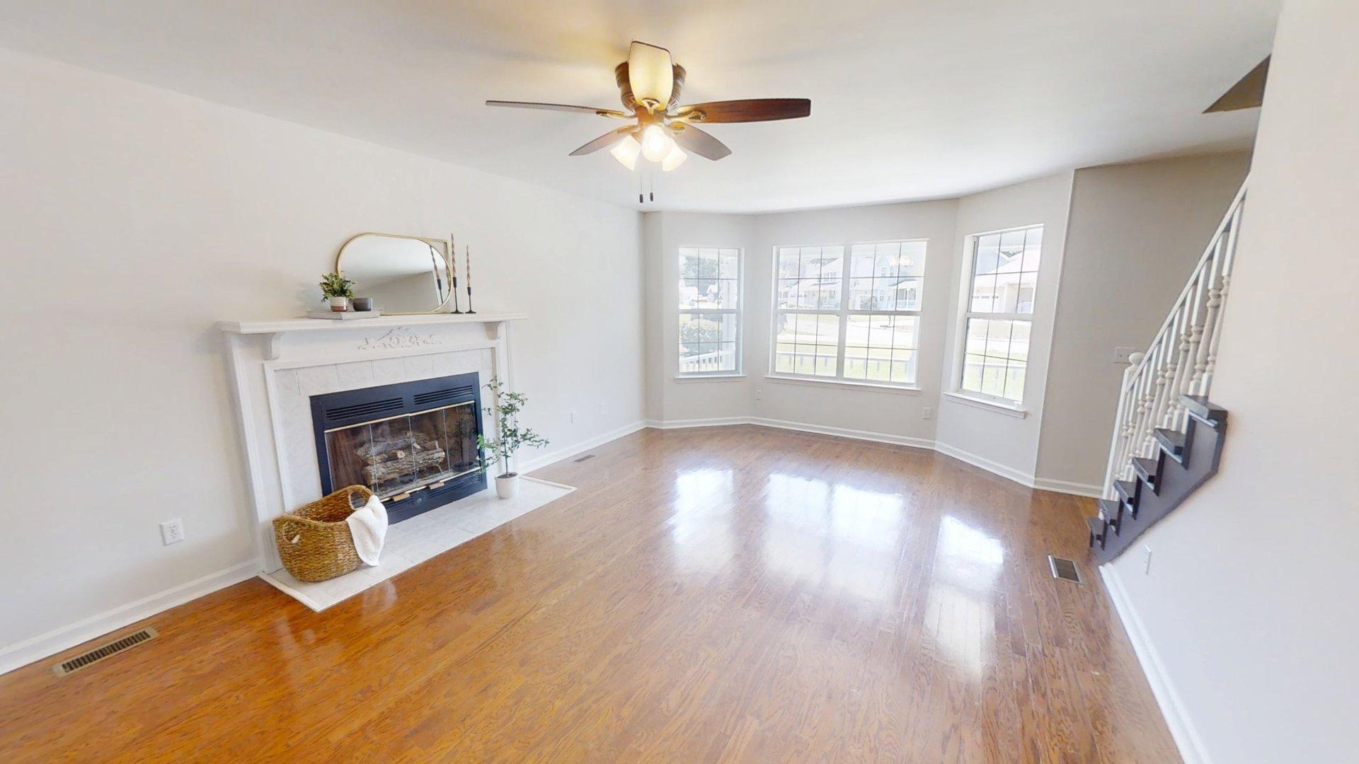 8624 Oak View Drive Property Photo 4