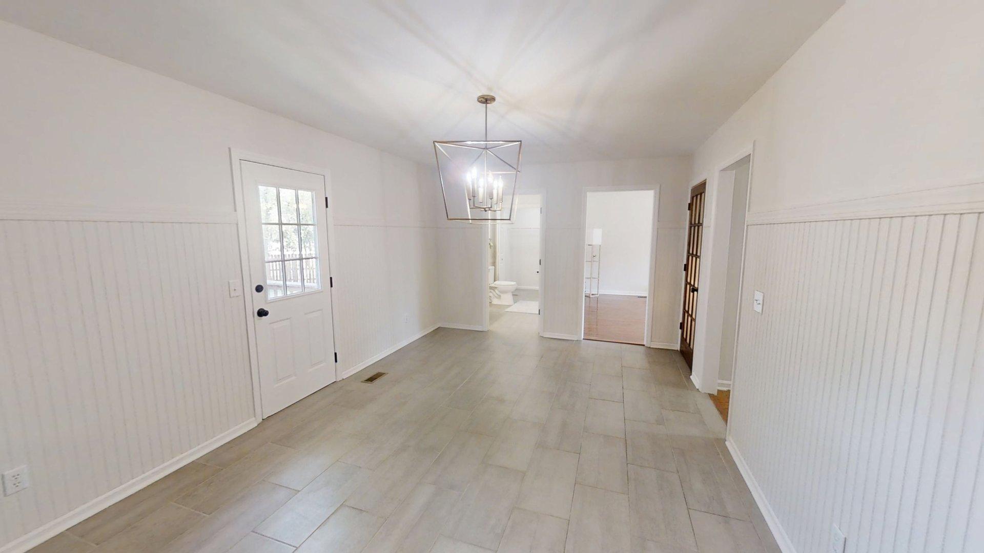 8624 Oak View Drive Property Photo 7