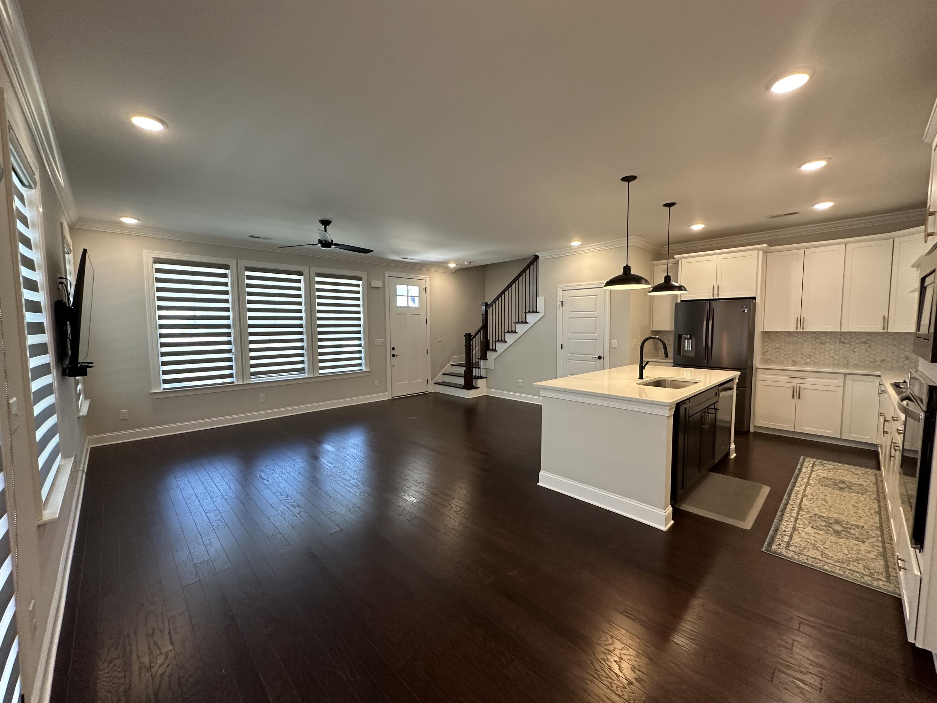 1526 Bowtie Road Property Photo 3