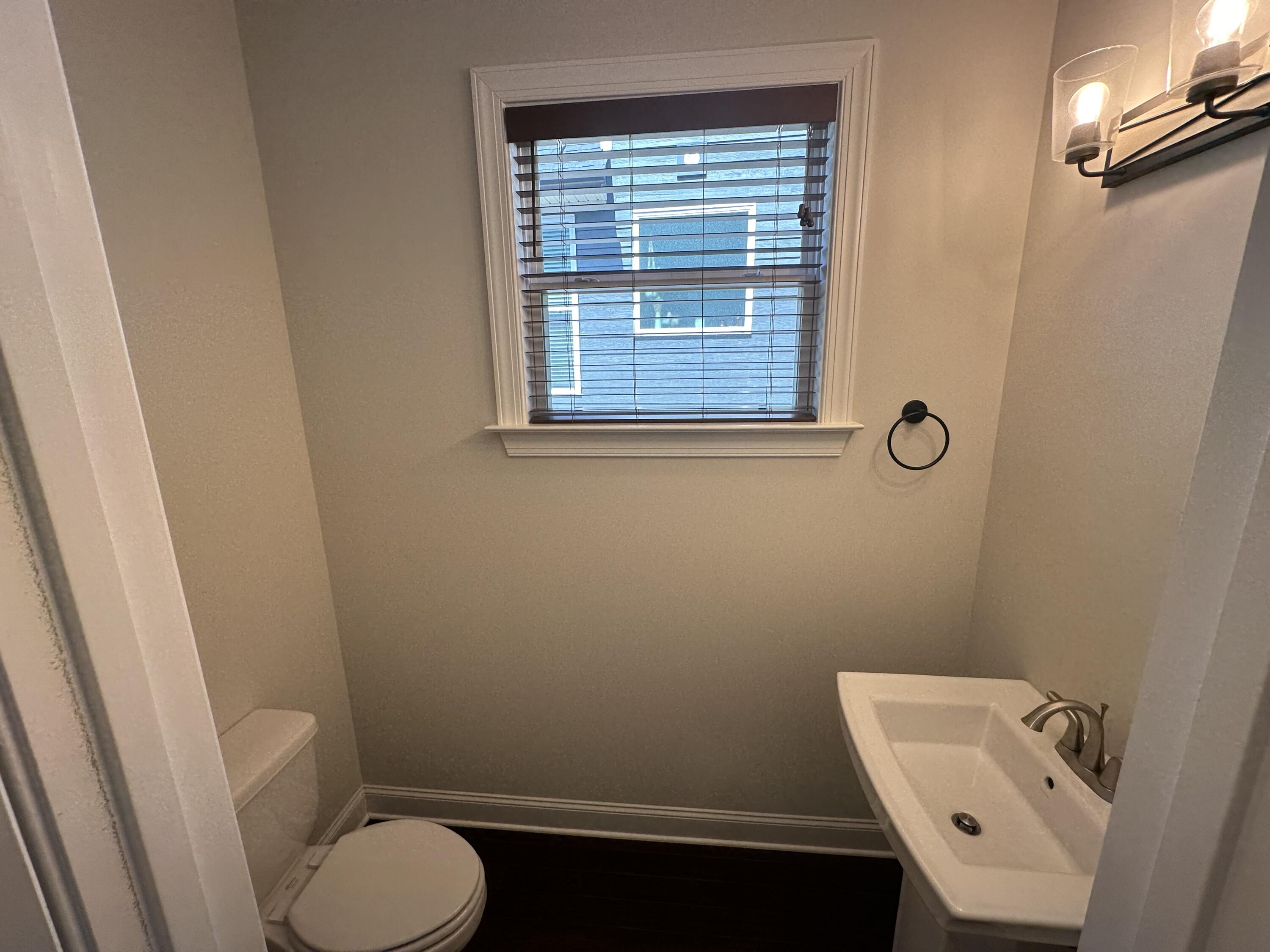 1526 Bowtie Road Property Photo 9