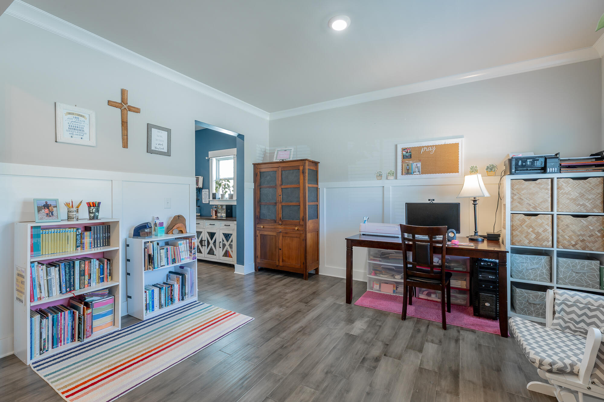 7587 Highborne Lane Property Photo 16