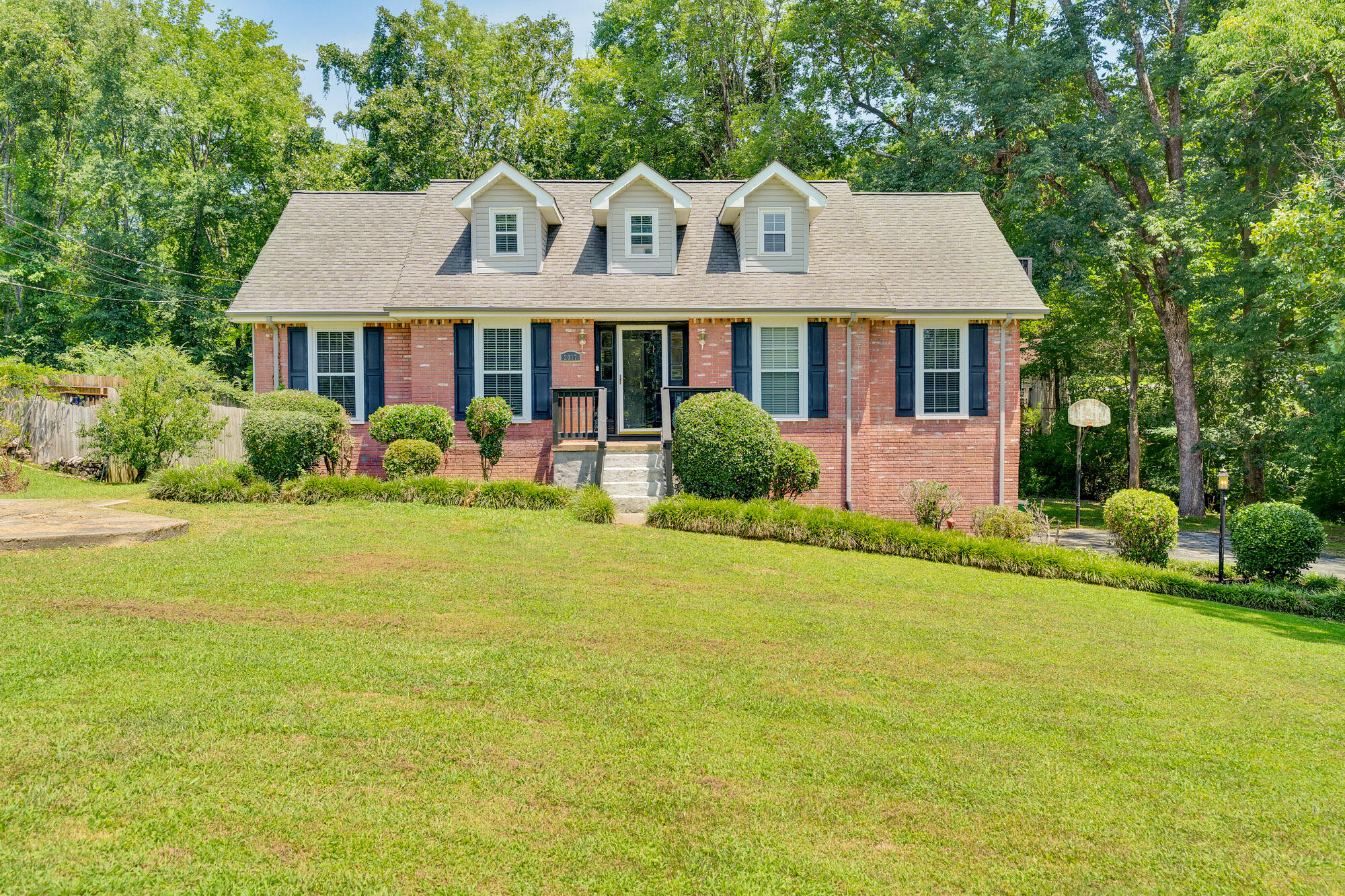 2017 Jacquelin Drive Property Photo 1