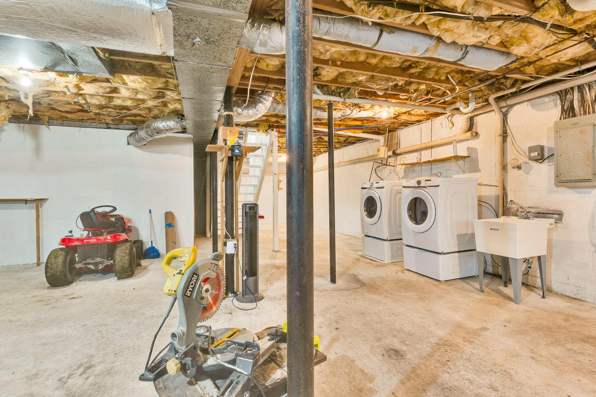 2017 Jacquelin Drive Property Photo 36