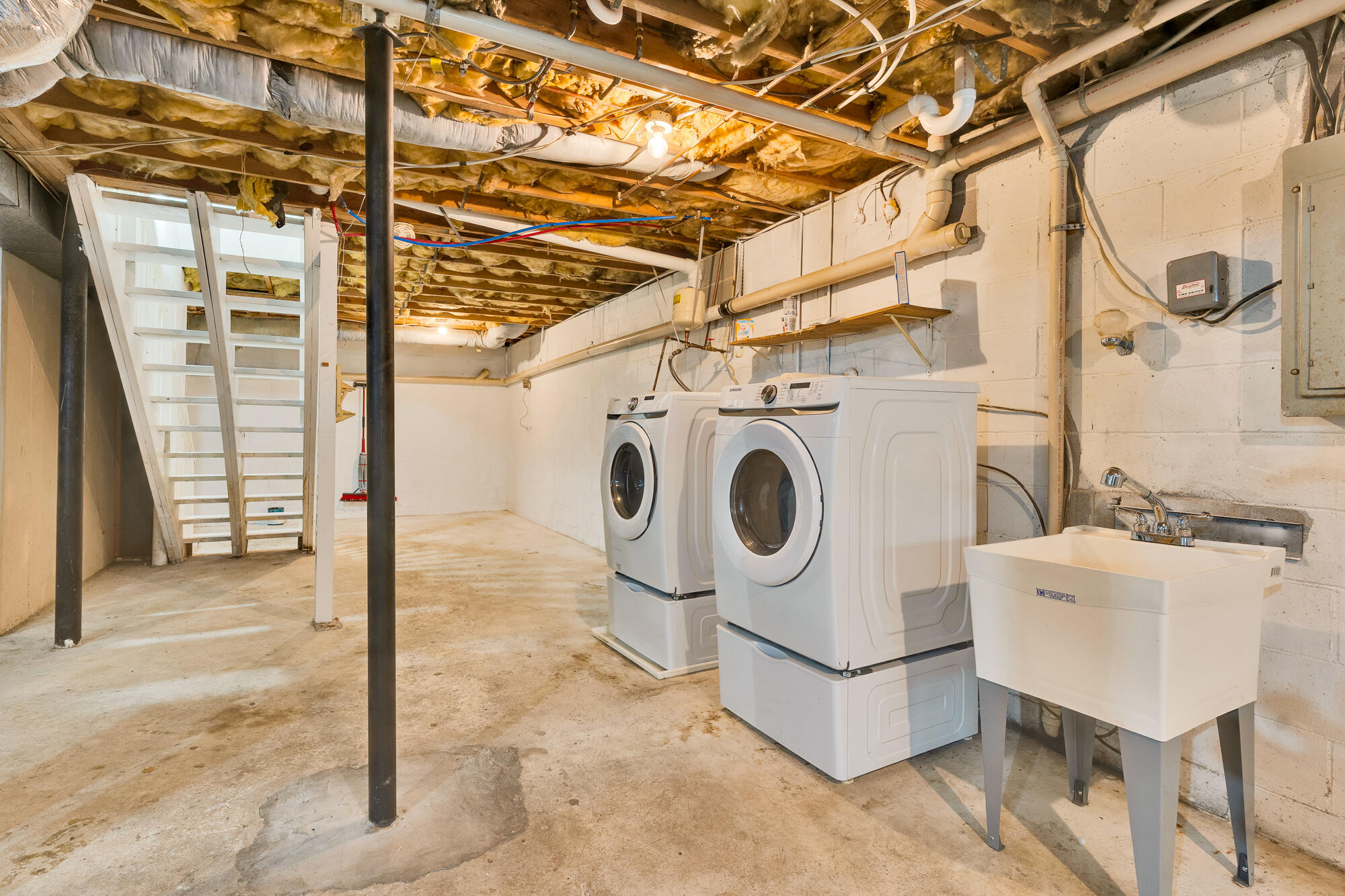 2017 Jacquelin Drive Property Photo 37