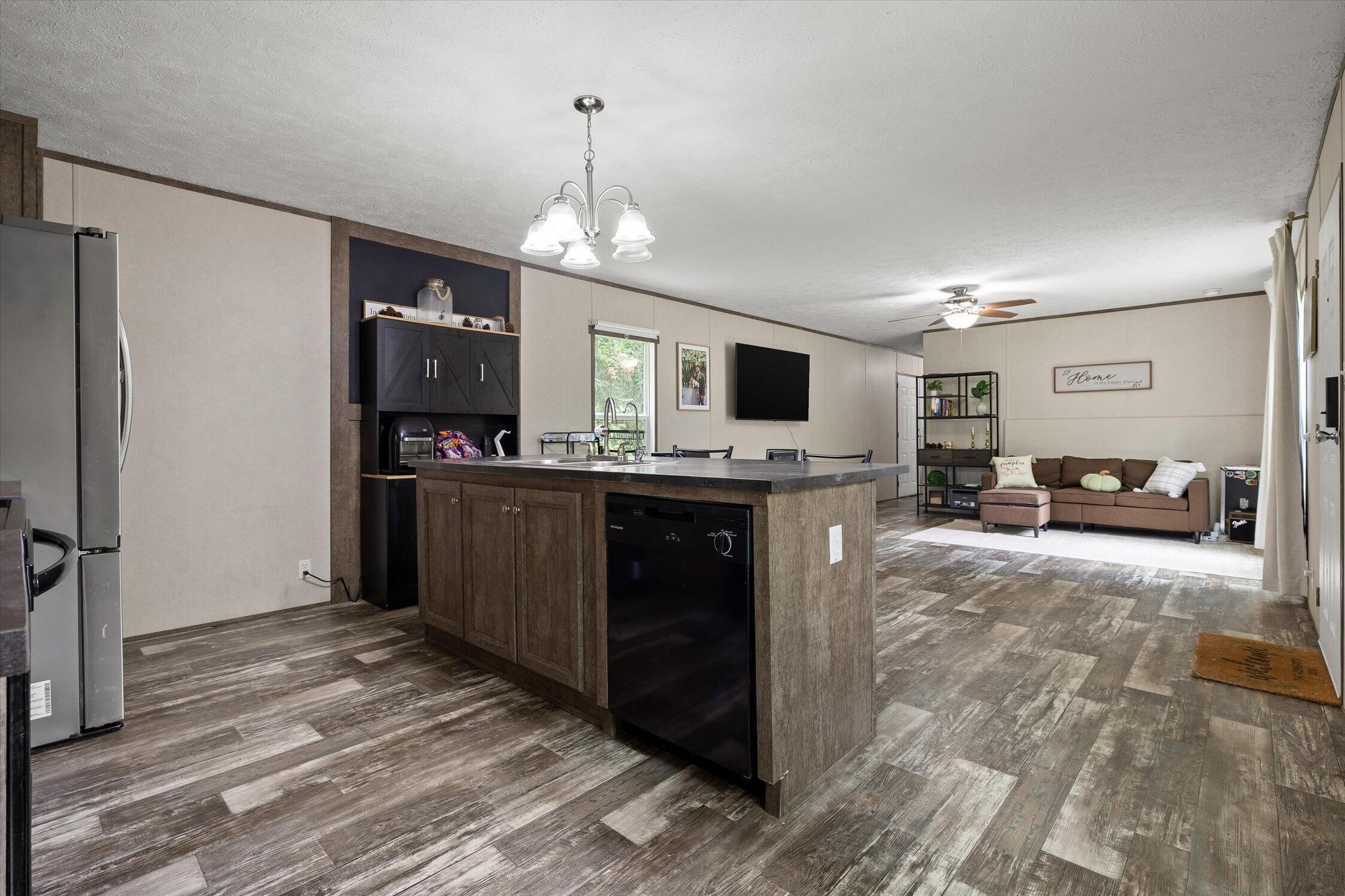 6183 Marie Lane Property Photo 11