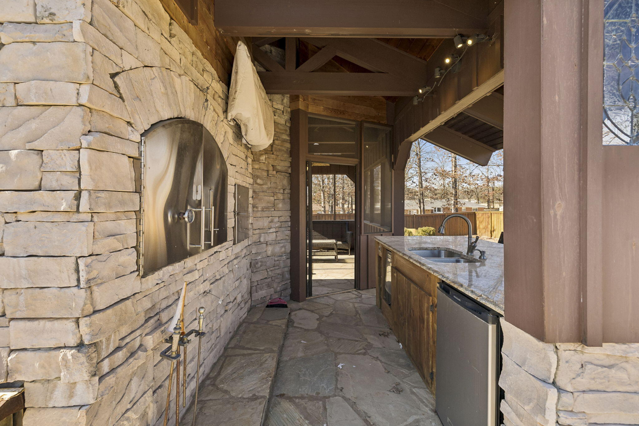 110 Hazel Drive Property Photo 7