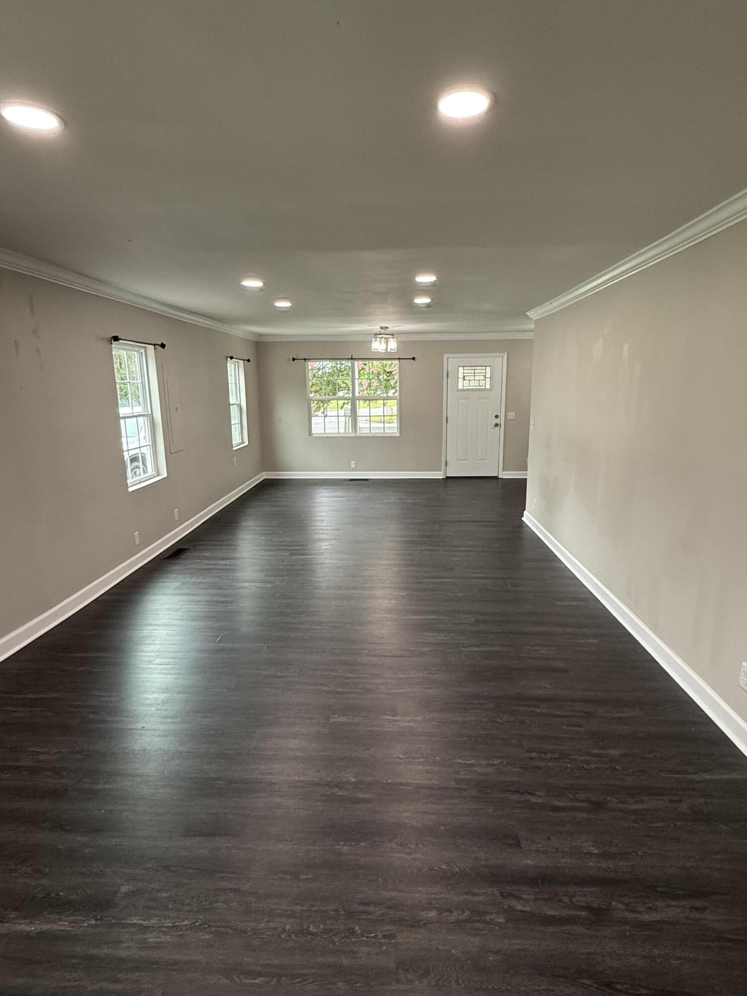 1540077 Property Photo 4