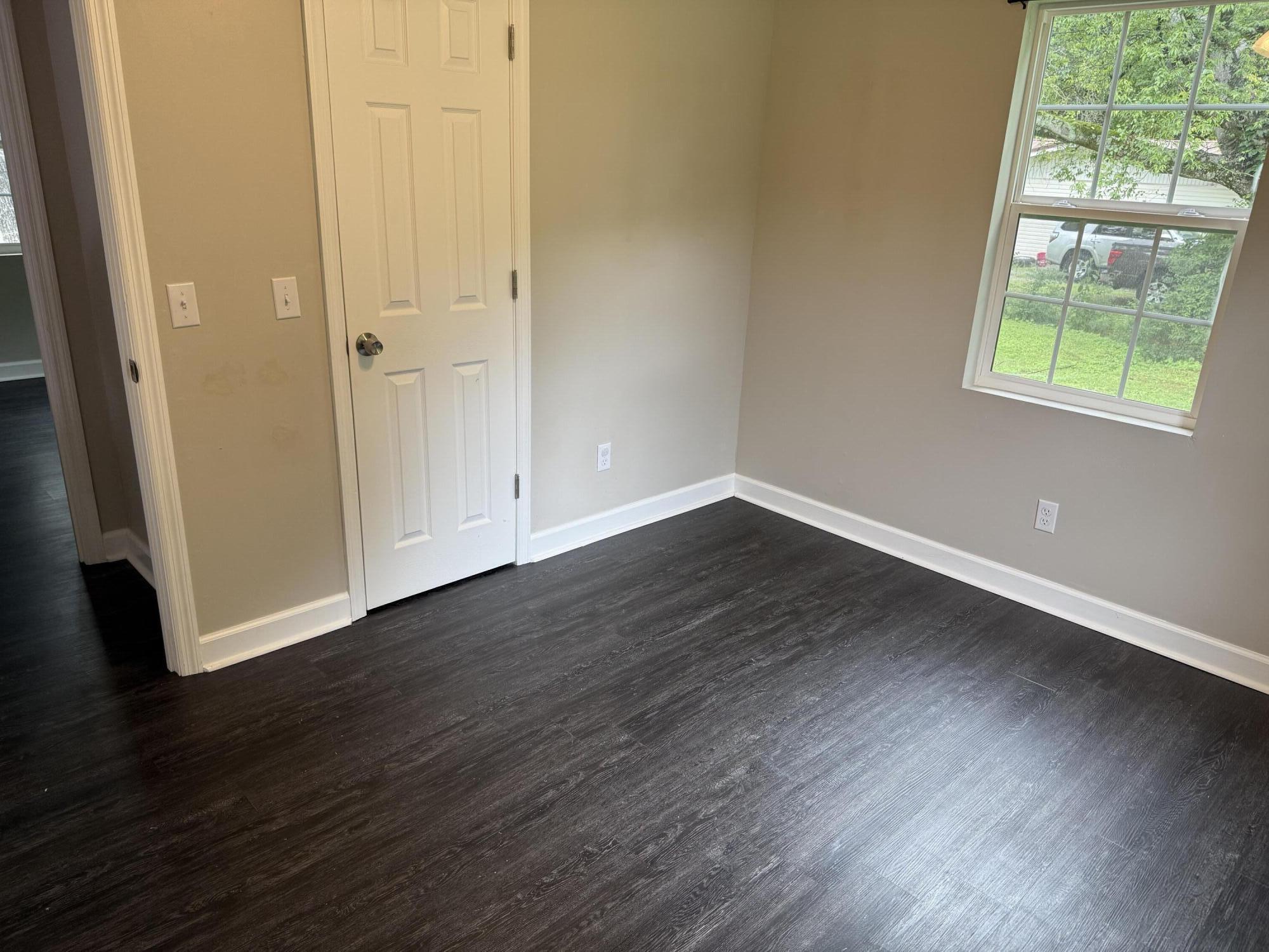 1540077 Property Photo 9