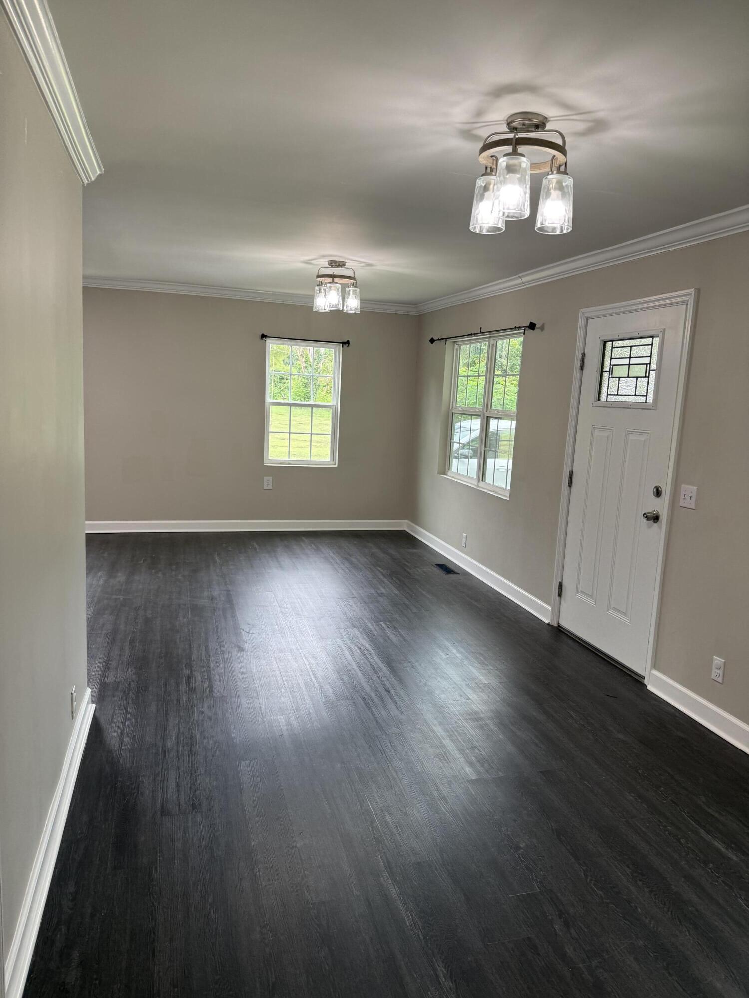 1540077 Property Photo 17