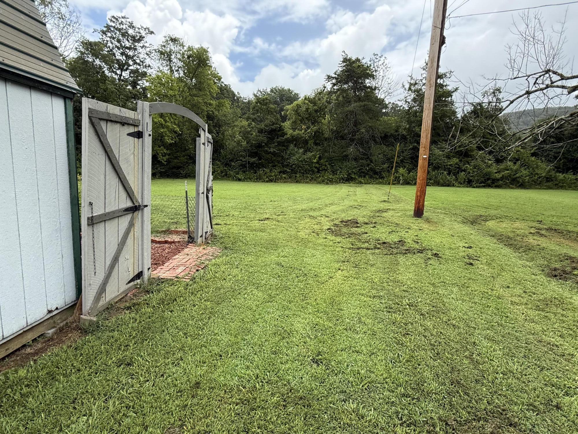 1540077 Property Photo 26