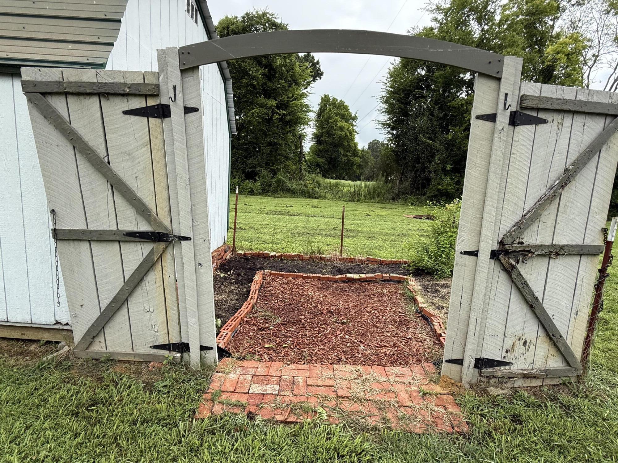 1540077 Property Photo 27