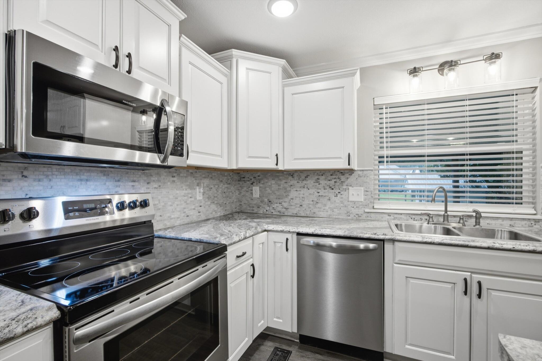 1320 Wooten Road Property Photo 9
