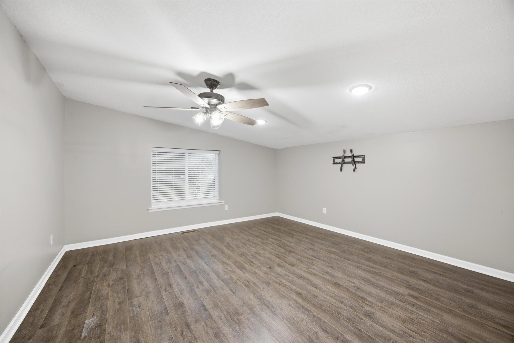 1320 Wooten Road Property Photo 11