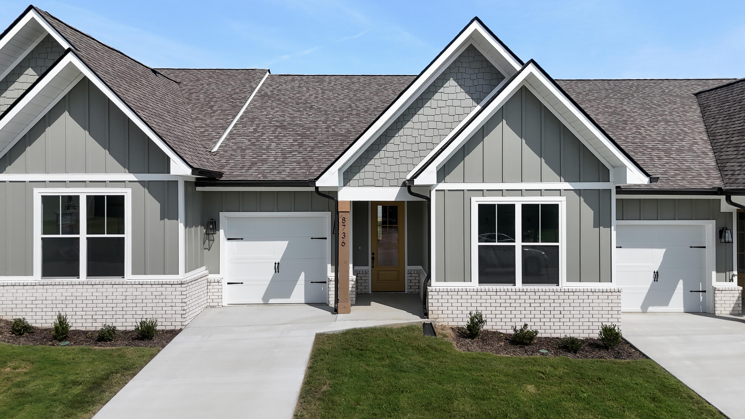 8736 James Creek Drive Property Photo 1