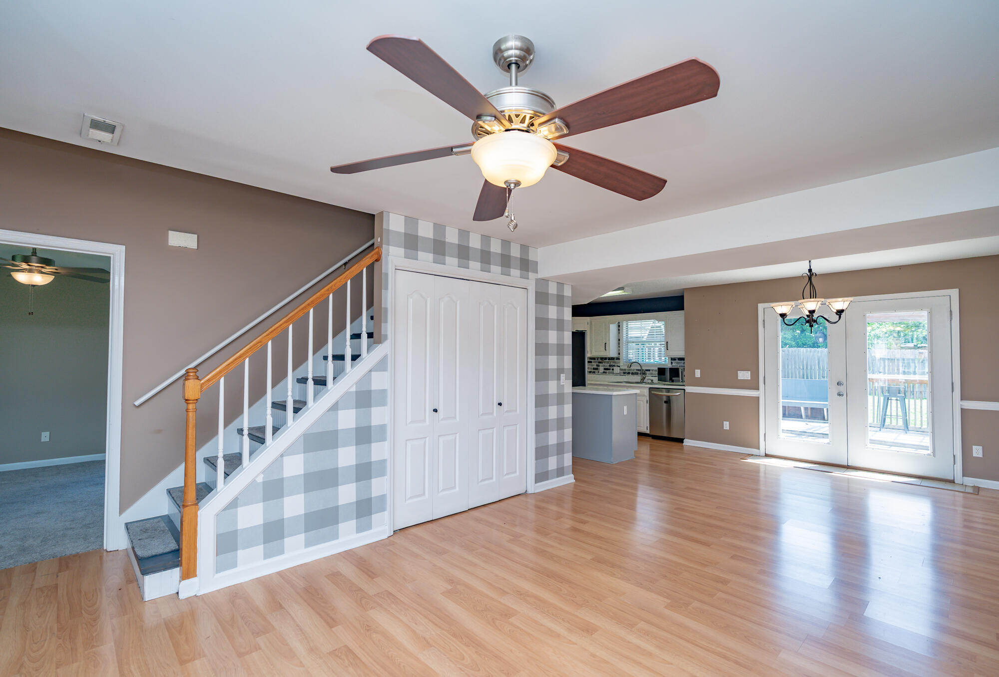 1804 Mara Drive Property Photo 4