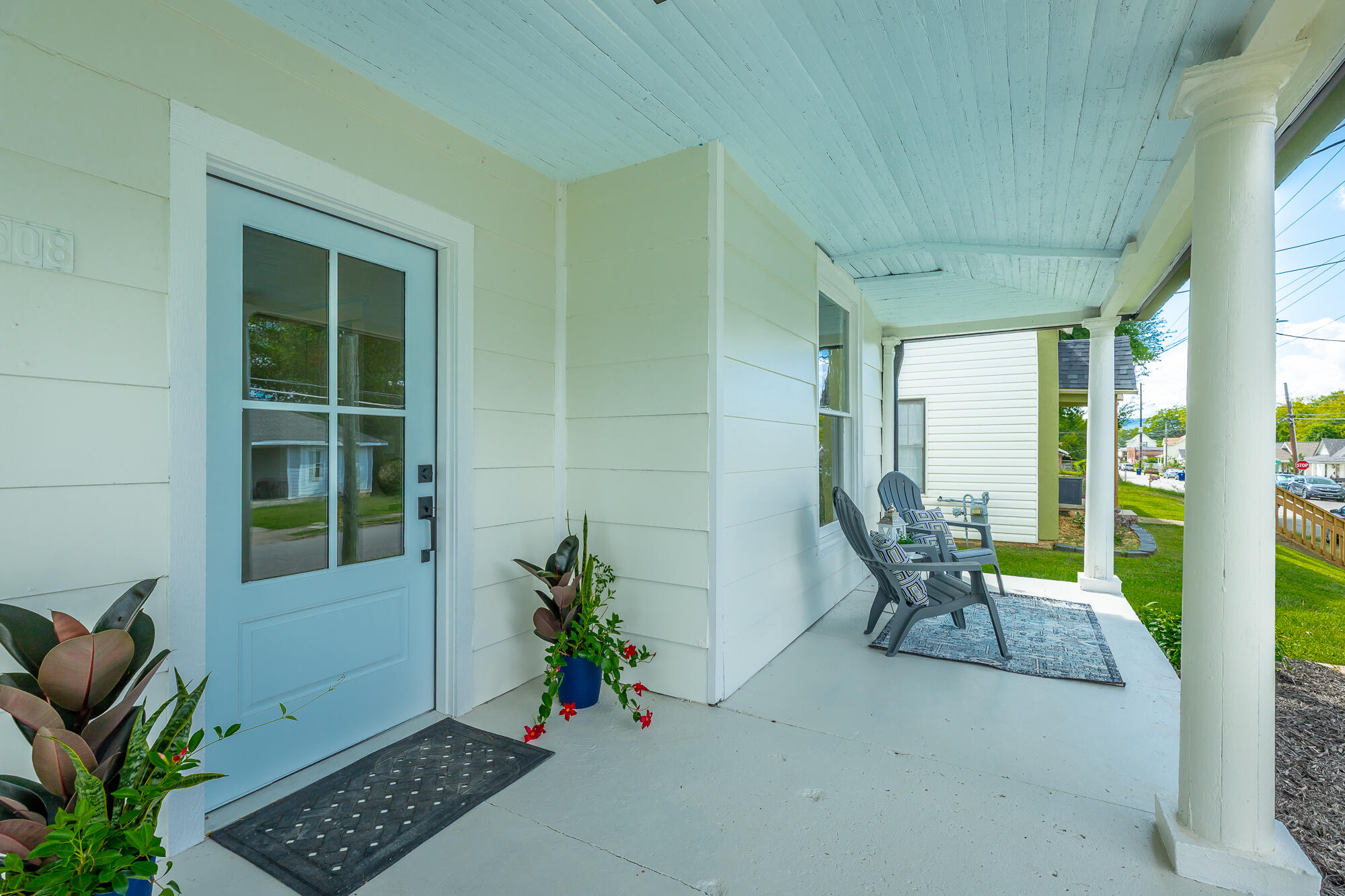 1608 Bennett Avenue Property Photo 5