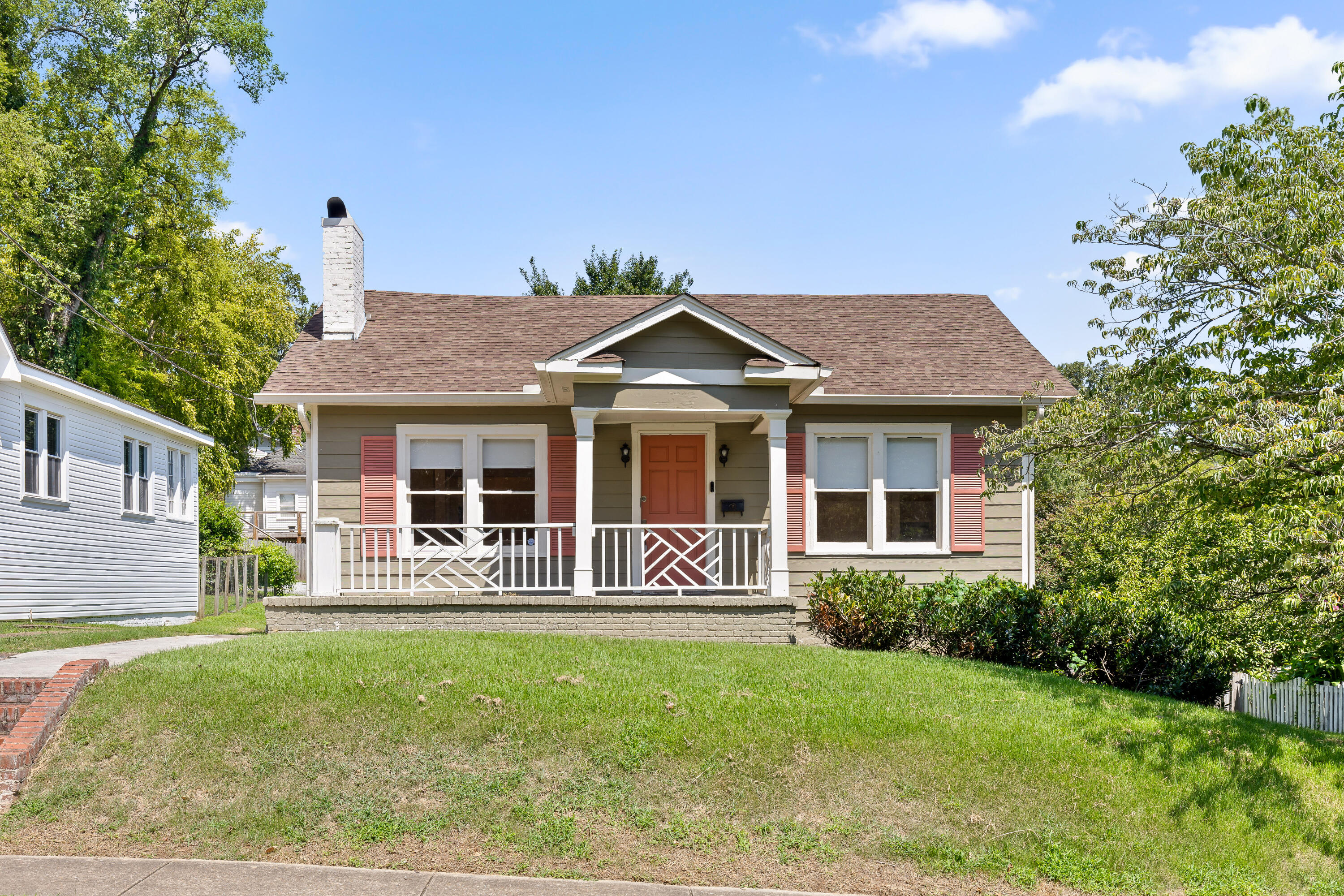 517 Young Avenue Property Photo 1